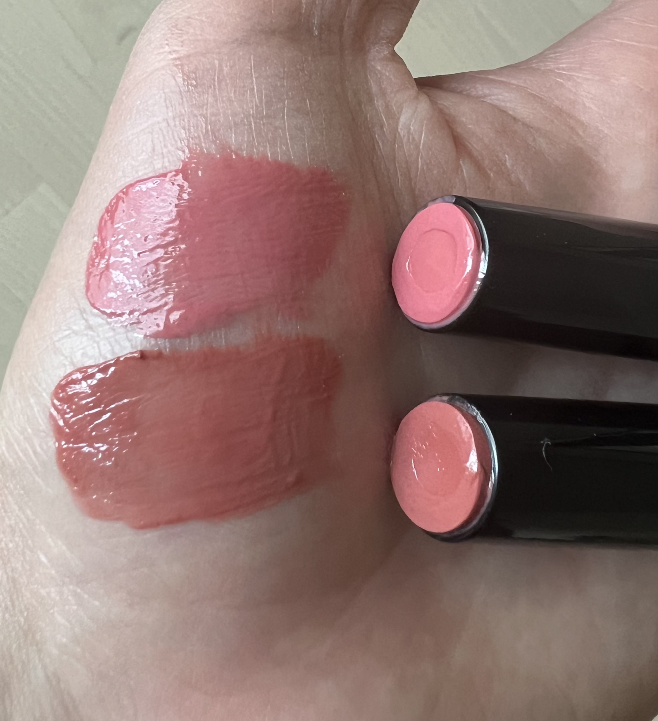 オーバーロードリップグレイズ/Dinto/口紅を使ったクチコミ（2枚目）