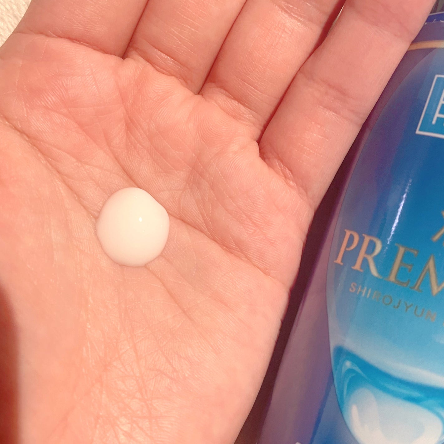 白潤プレミアム 薬用浸透美白乳液/肌ラボ/乳液を使ったクチコミ(2枚目)