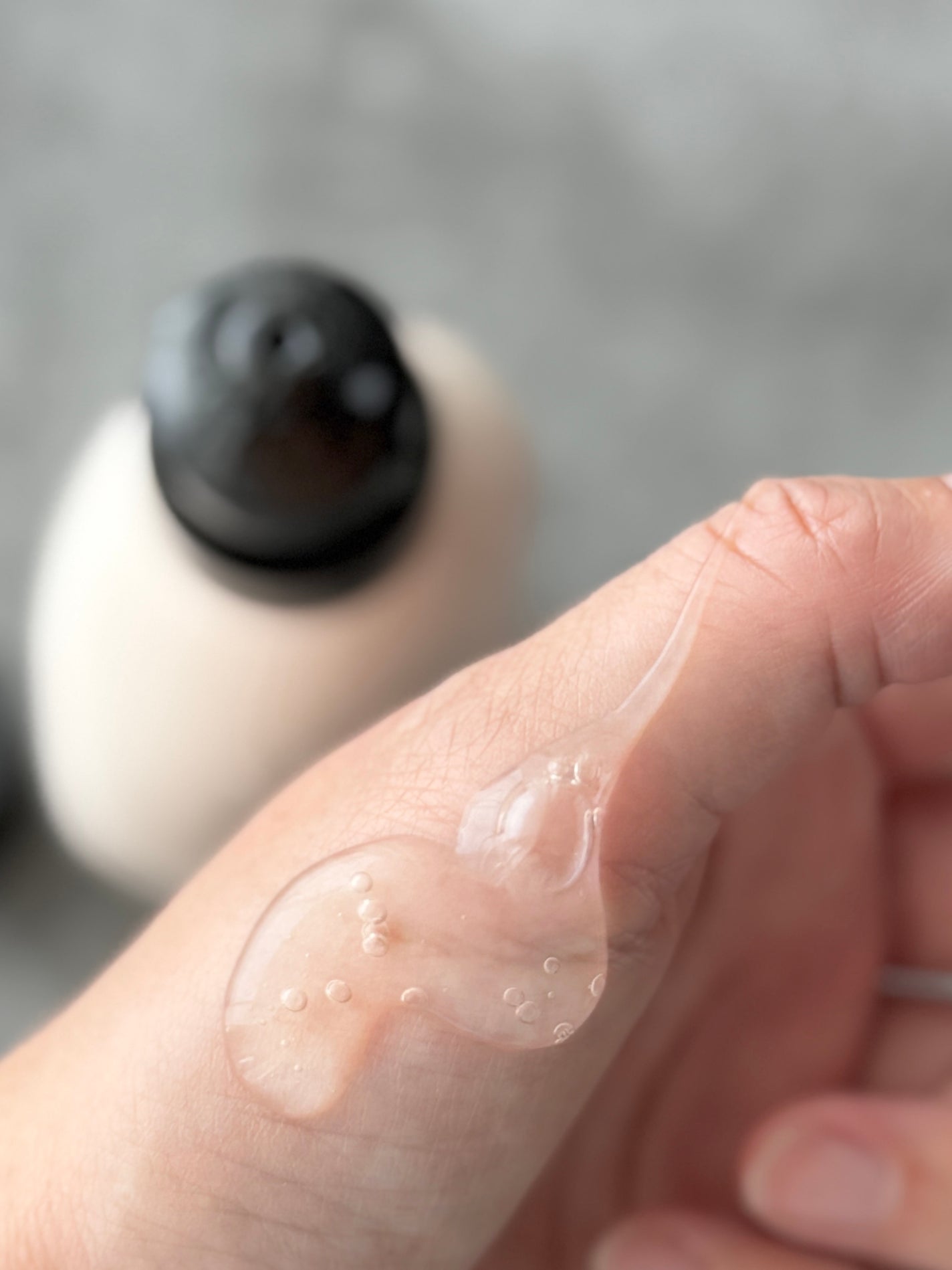 クラリファイイング スカルプジェル/est/頭皮クレンジングを使ったクチコミ(2枚目)