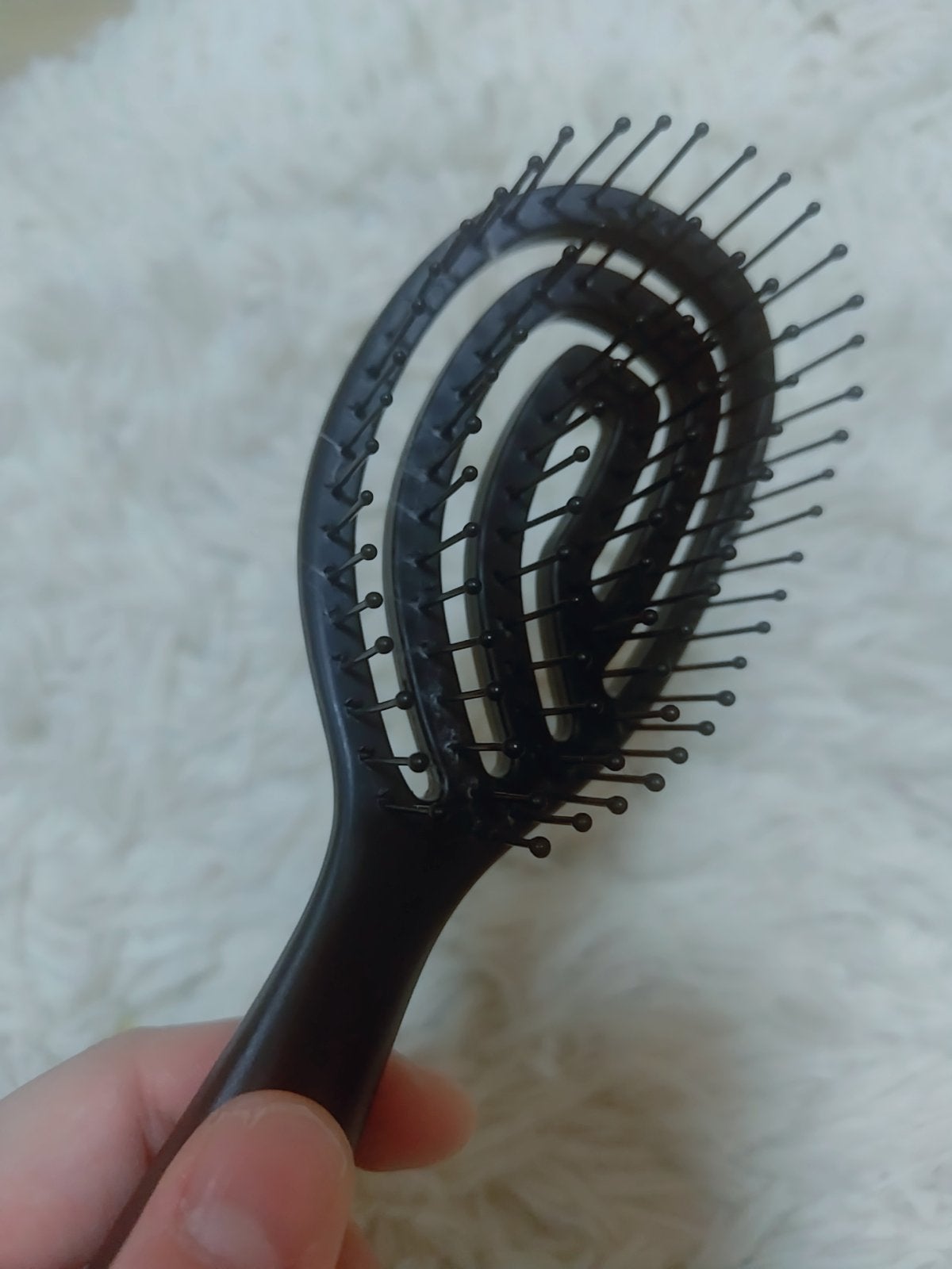 マイ♡リップスパートナー on LIPS 「最近の髪事情。だいぶ伸びました。前髪は今顔にクリームが付いてる..」(2枚目)