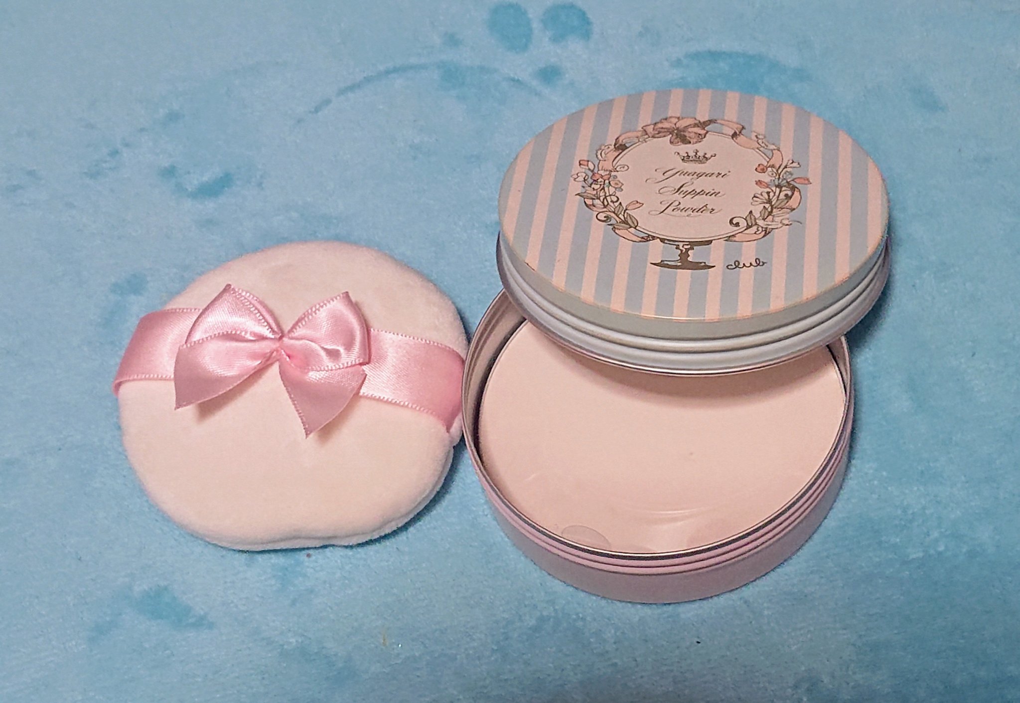 すっぴんパウダー  パステルローズの香り/クラブ/プレストパウダーを使ったクチコミ（2枚目）