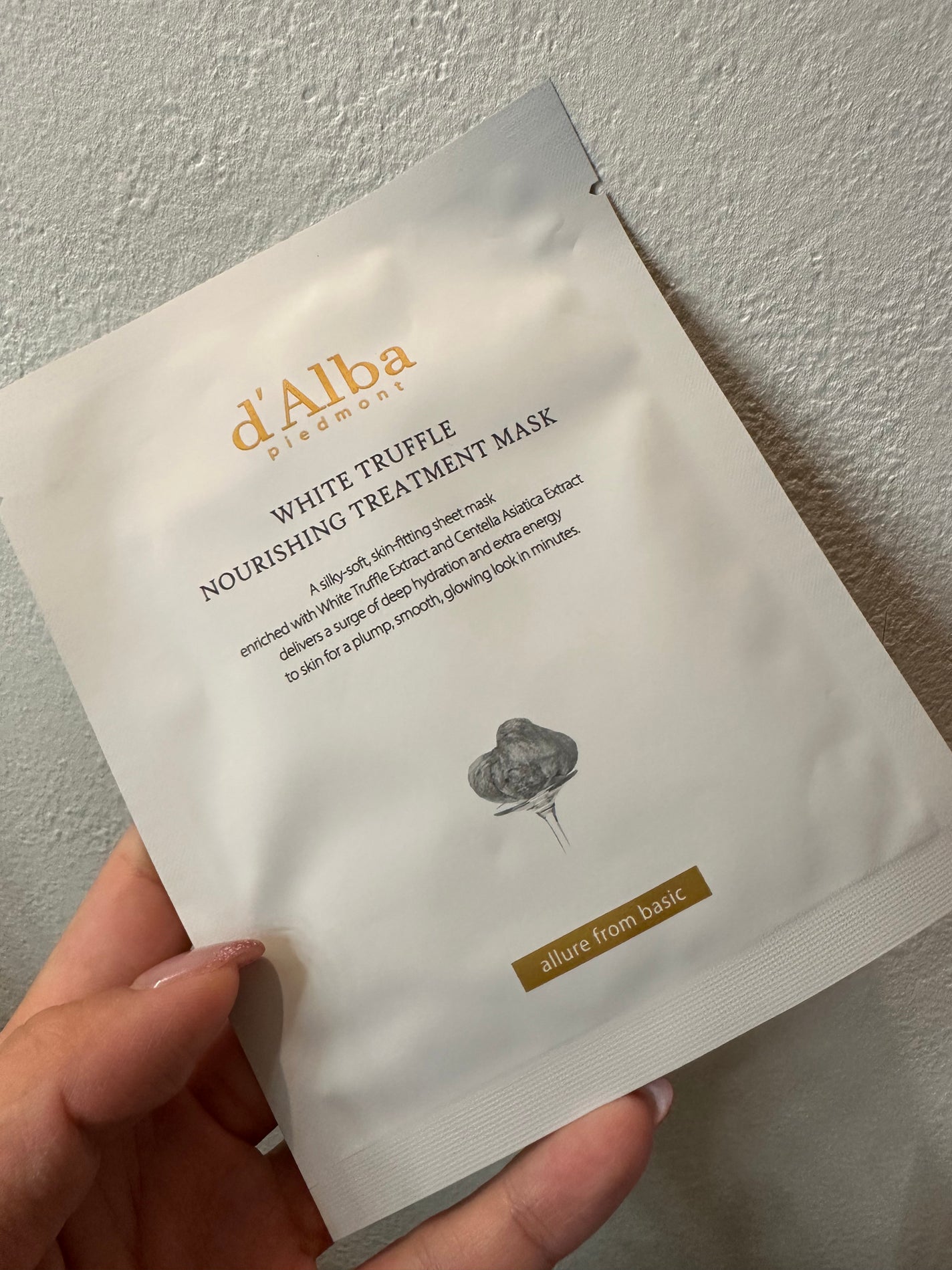 ホワイトトリュフナリシングトリートメントマスク/ダルバ/シートマスク・パックを使ったクチコミ(1枚目)