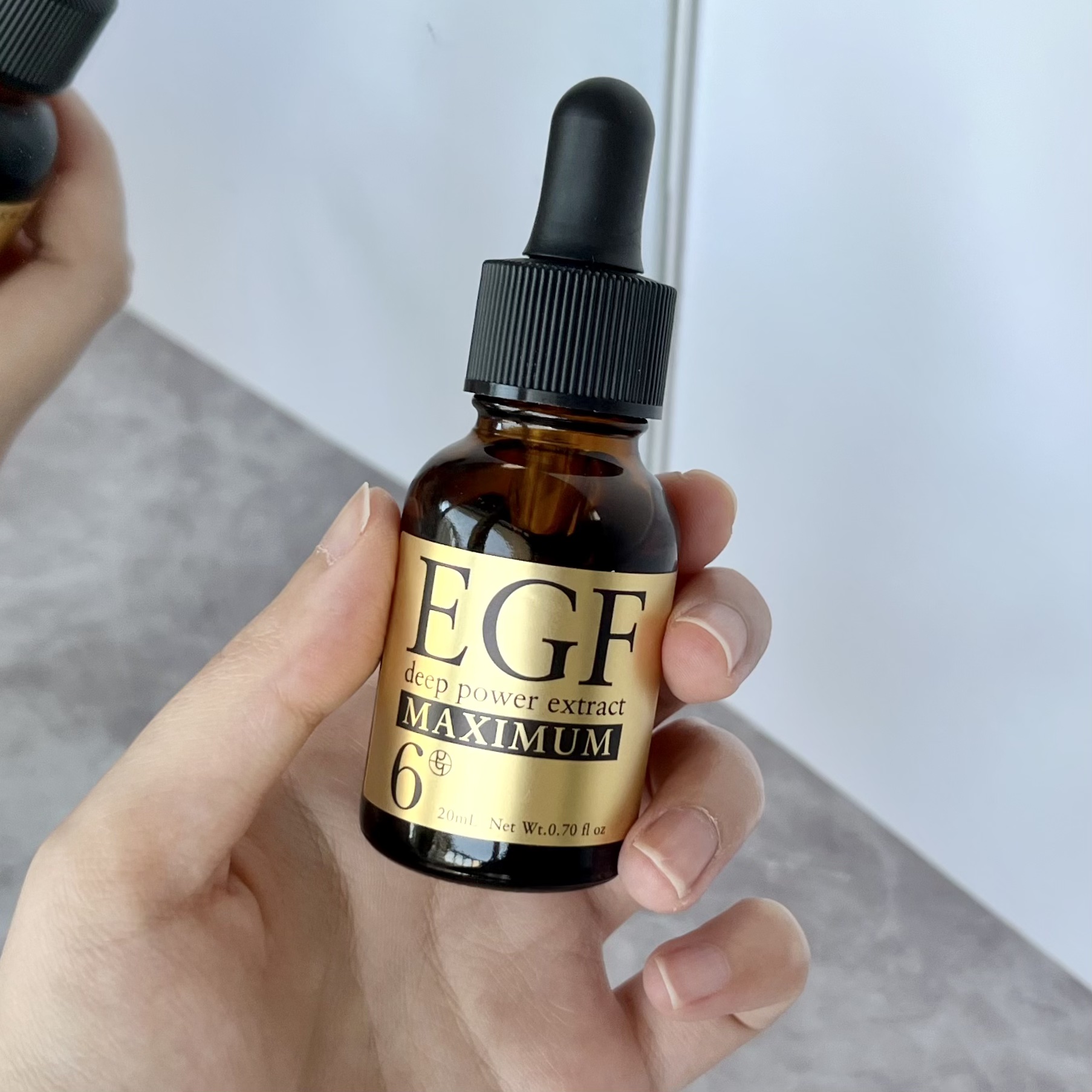 EGF ディープパワーエキス マキシマム(美容液) 60ml Amazon | EGF ディープパワーエキスマキシマム [ 高濃度EGF原液