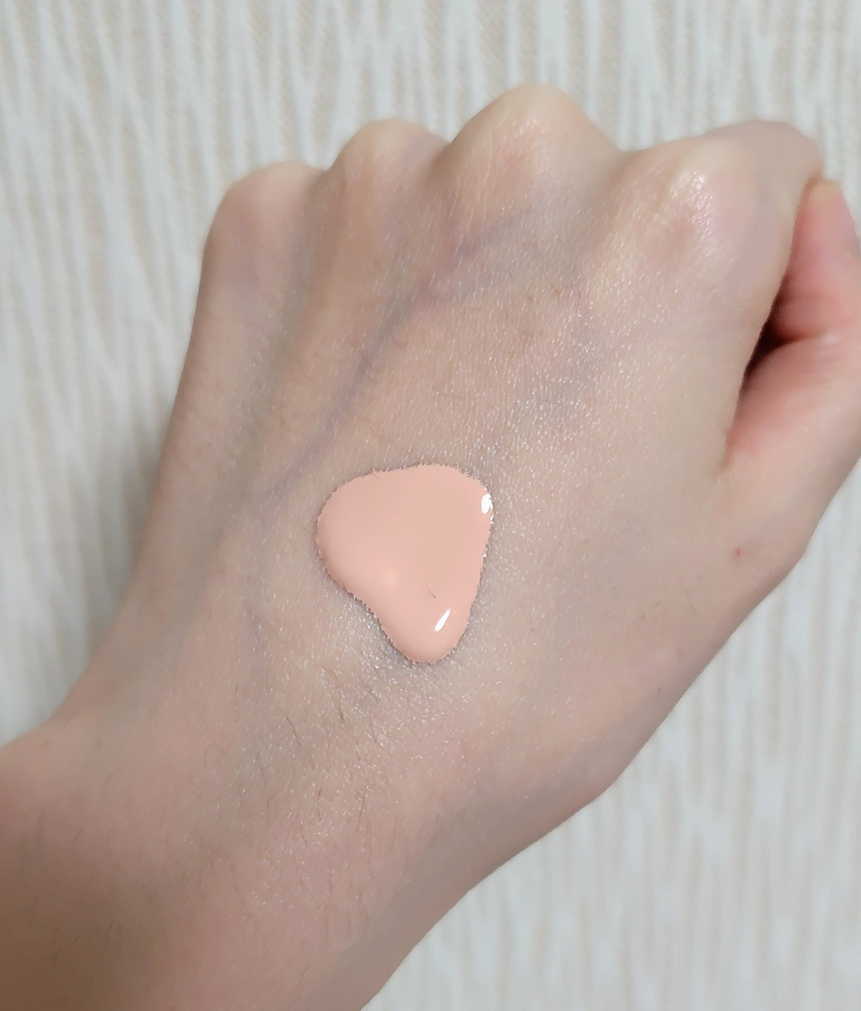 マスクフィットトーンアップエッセンス/TIRTIR(ティルティル)/化粧下地を使ったクチコミ（2枚目）