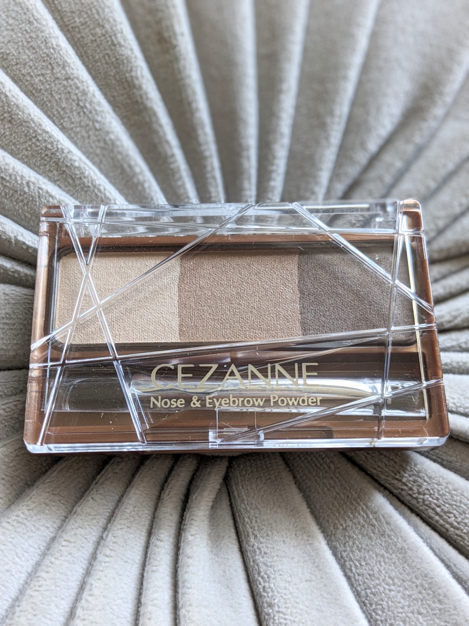 ノーズ＆アイブロウパウダー/CEZANNE/パウダーアイブロウを使ったクチコミ（2枚目）