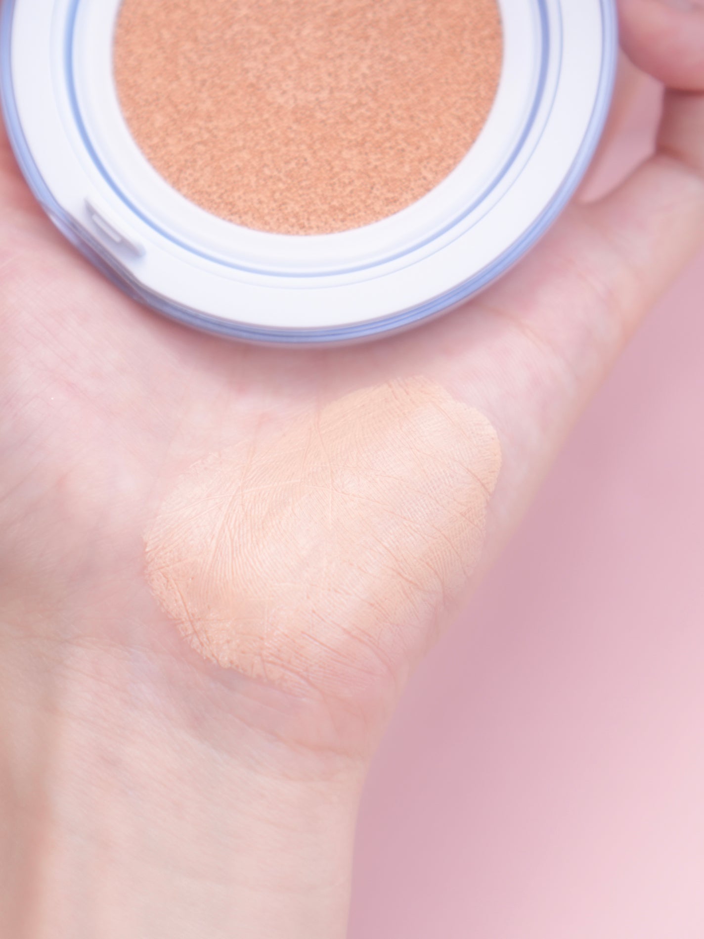 フィー クッションガラス ナチュラル/fwee/クッションファンデーションを使ったクチコミ(4枚目)