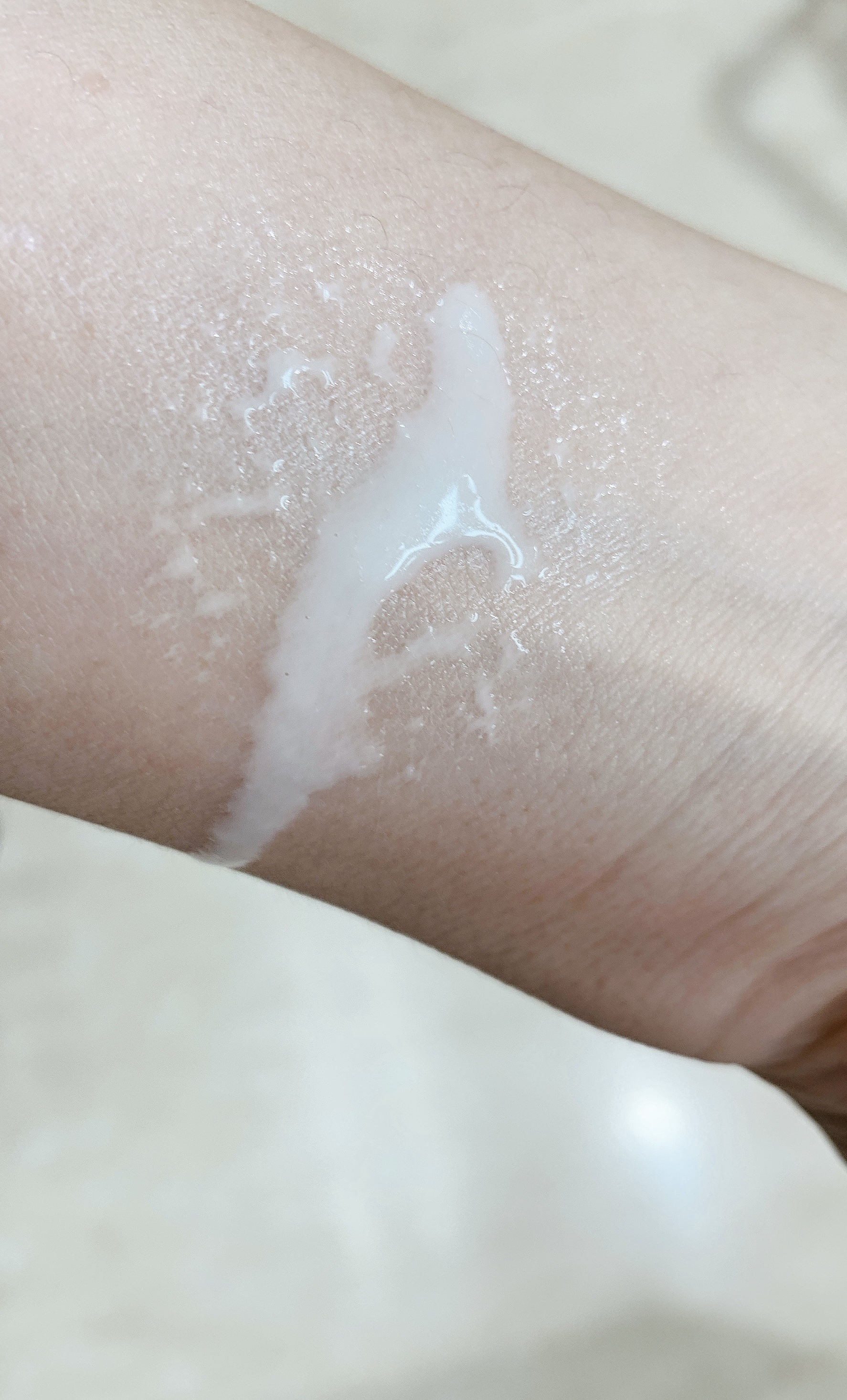 ニベアUV ディーププロテクト＆ケア ミルクミスト/ニベア/日焼け止めミスト・スプレーを使ったクチコミ（2枚目）