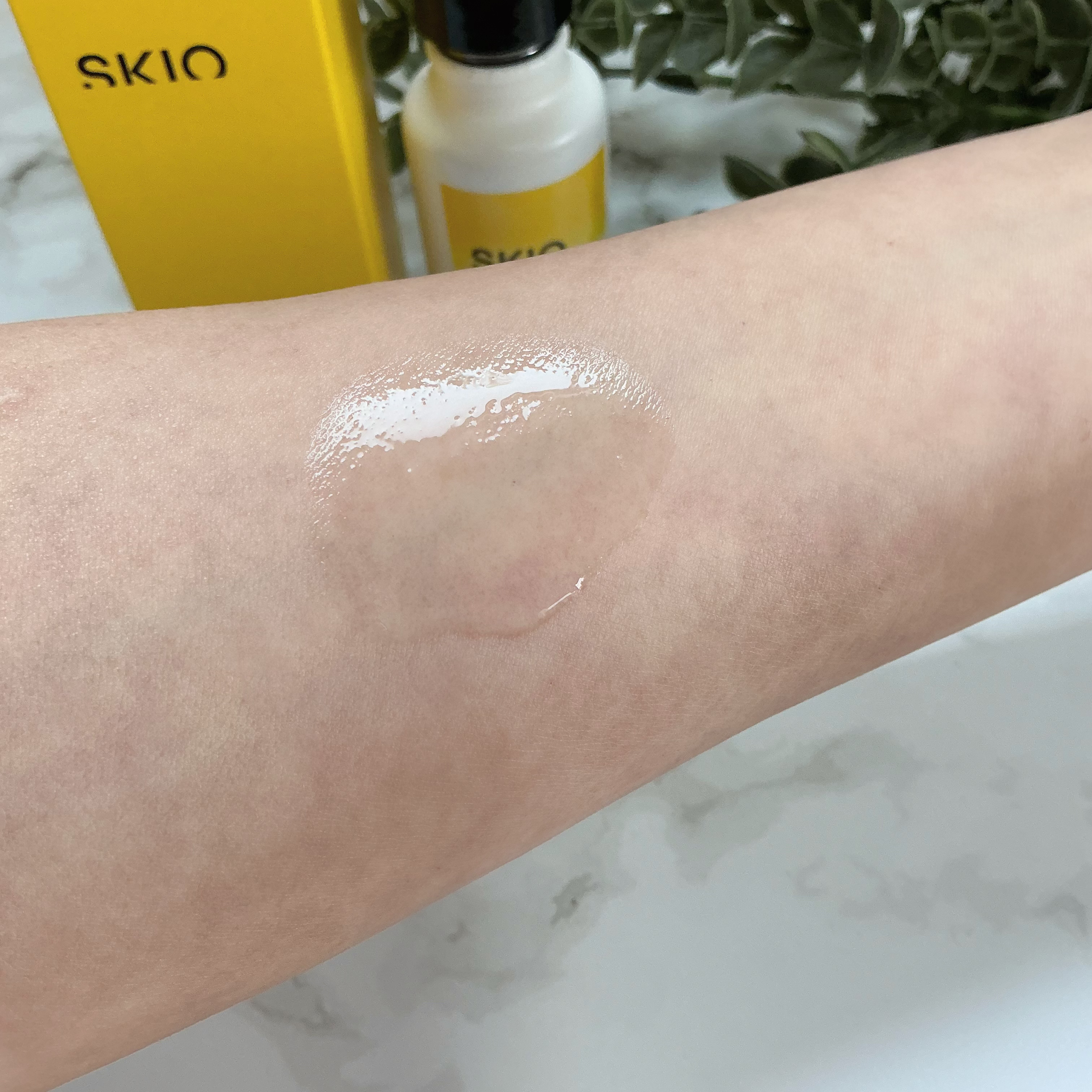 VC ホワイトピールセラム/SKIO/ブースター・導入液を使ったクチコミ（3枚目）