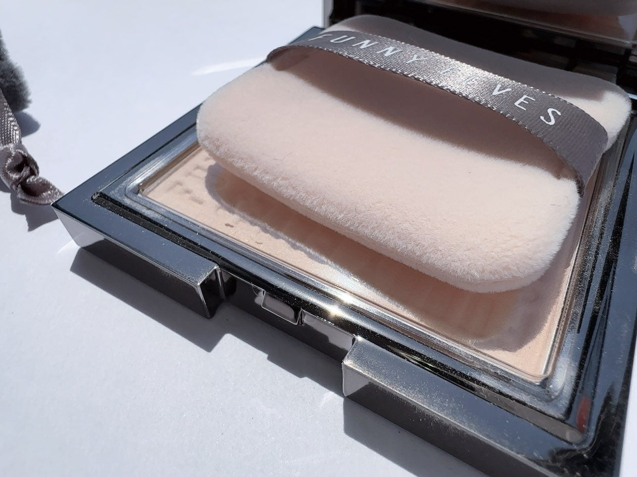 ソフトマットプレストパウダー/FUNNY ELVES方里/プレストパウダーを使ったクチコミ(6枚目)