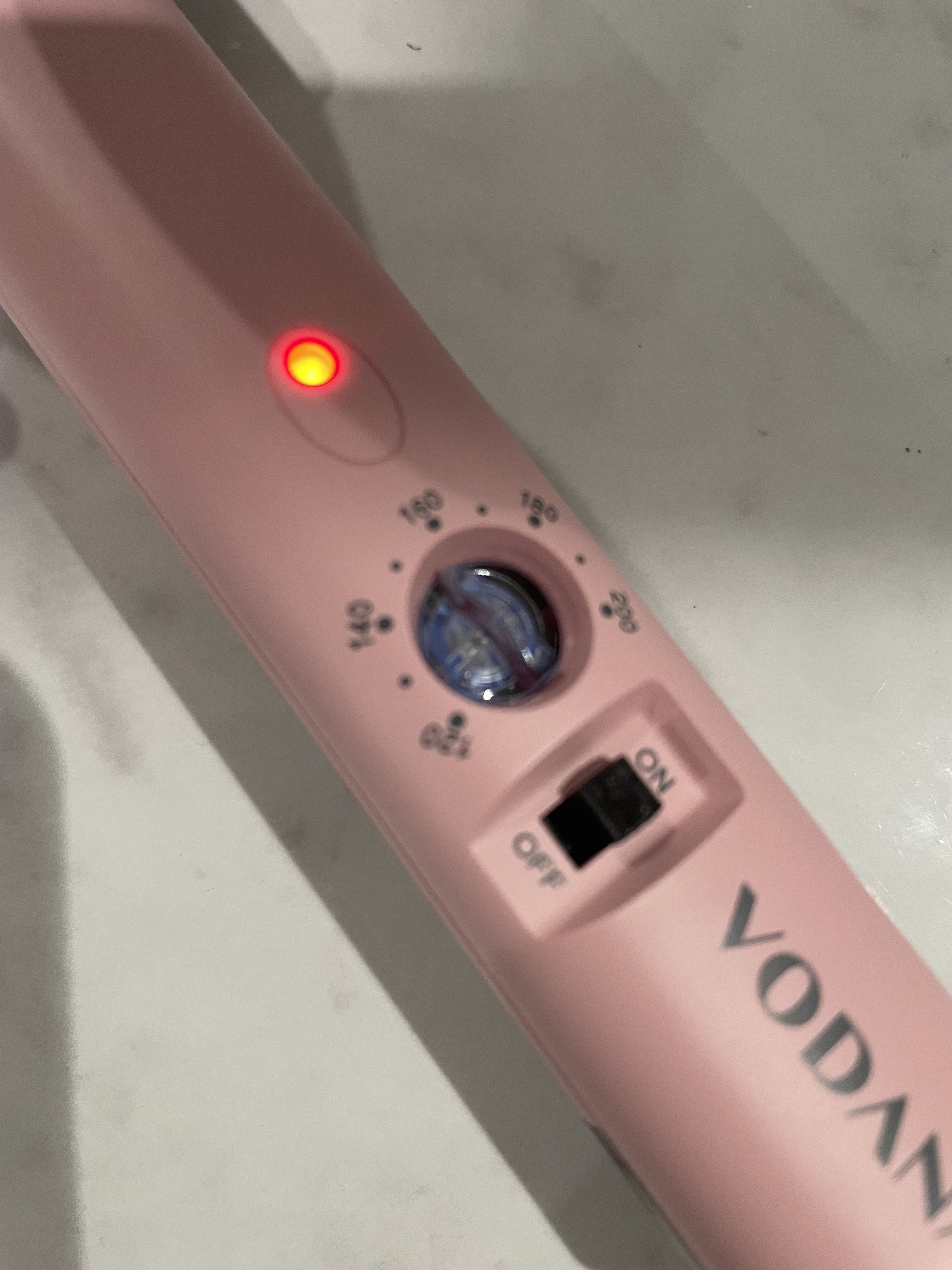 グラムウェーブ カーリングアイロン 36mm/40mm ピンク 40mm/VODANA (ボダナ)/カールアイロンを使ったクチコミ（3枚目）