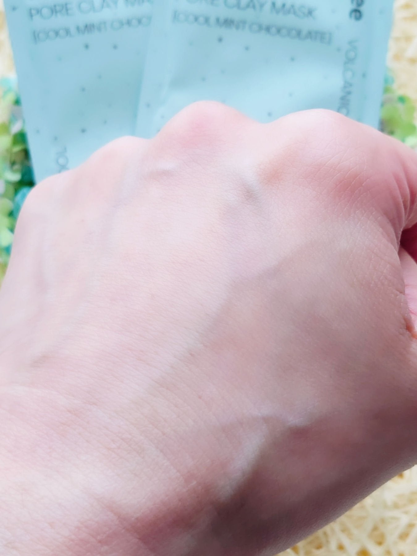 スーパーヴォルカニック ポア クレイマスク クールミントチョコレート/innisfree/洗い流すパック・マスクを使ったクチコミ(5枚目)