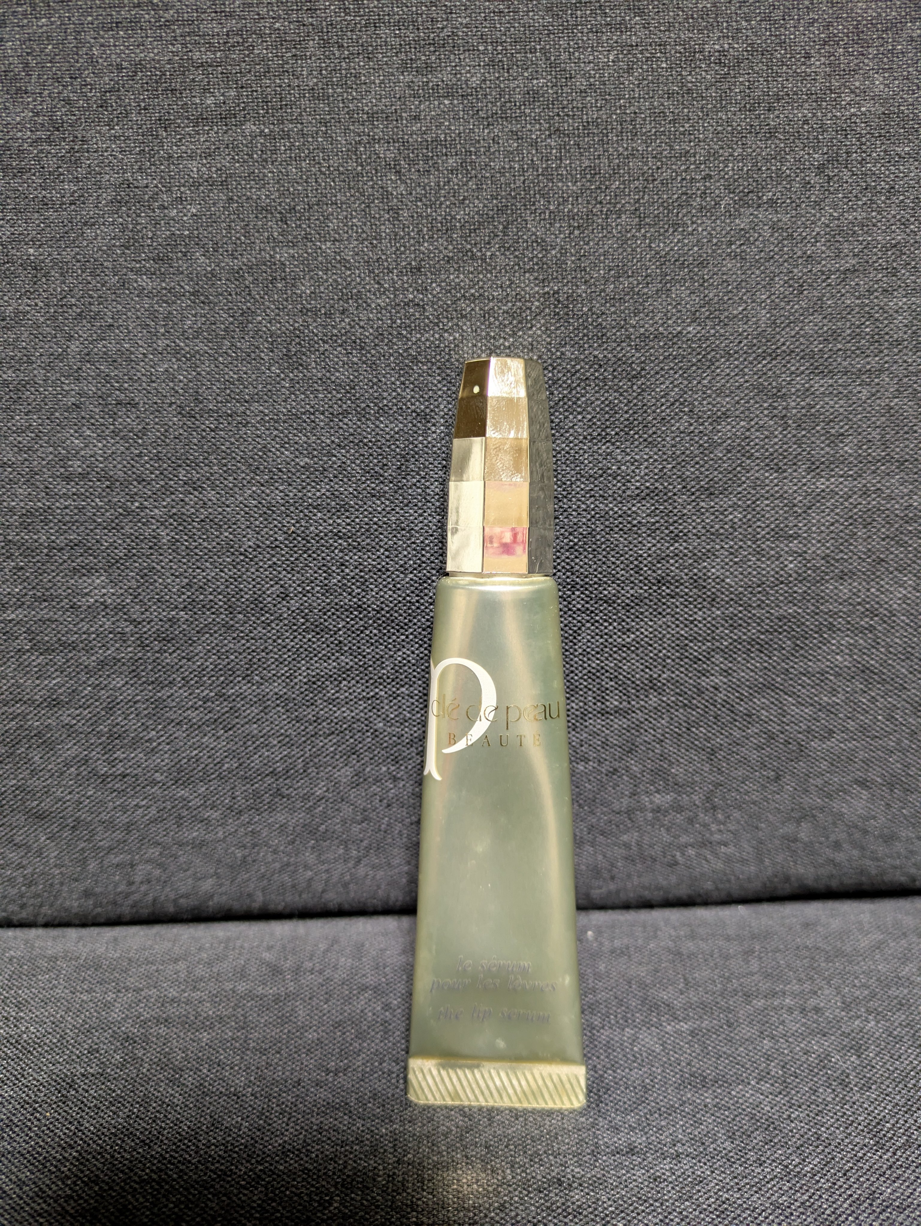 セラムプールレレーブル/クレ・ド・ポー ボーテ/リップ美容液を使ったクチコミ（1枚目）