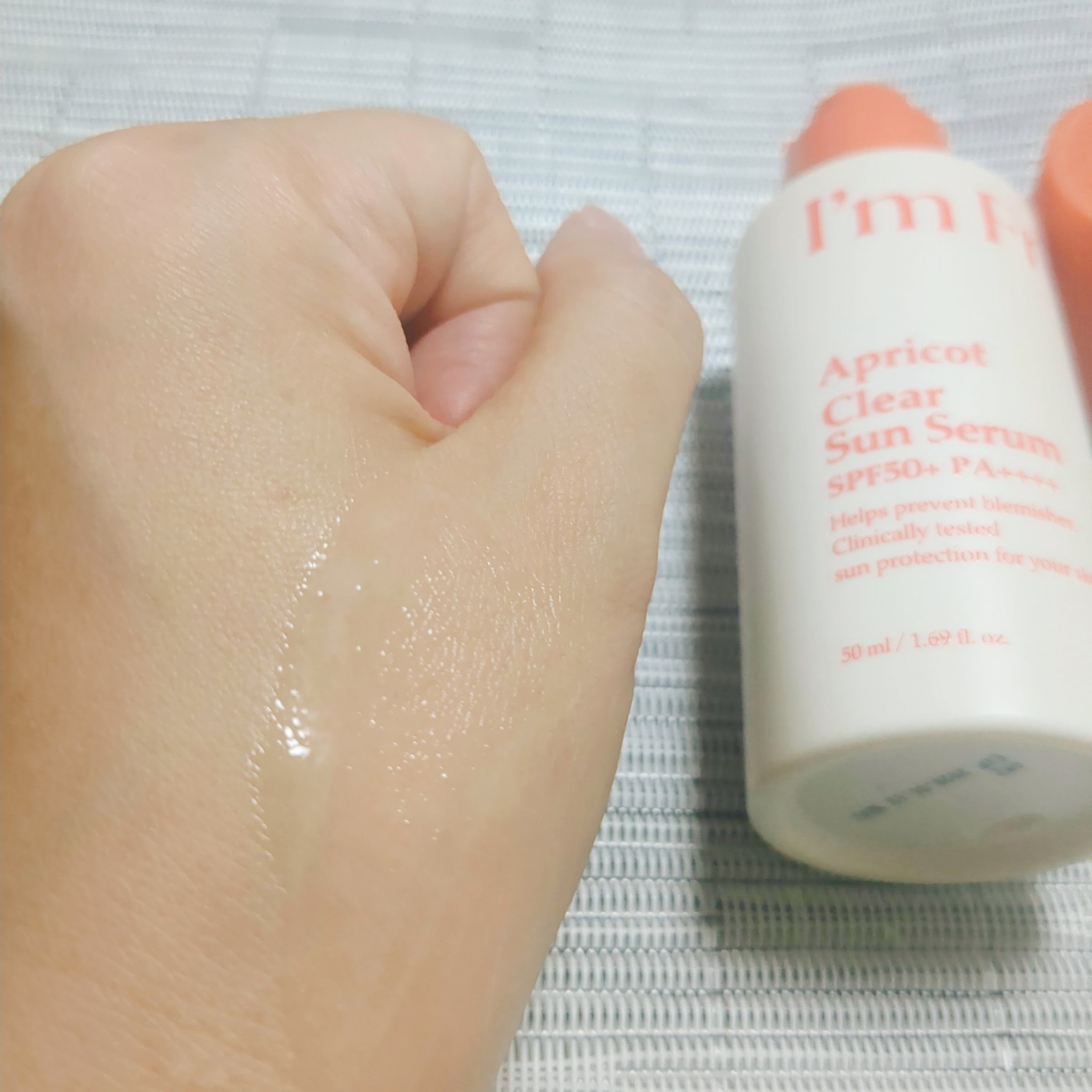 アプリコットクリアサンセラム/I'm from/日焼け止めローションを使ったクチコミ（3枚目）