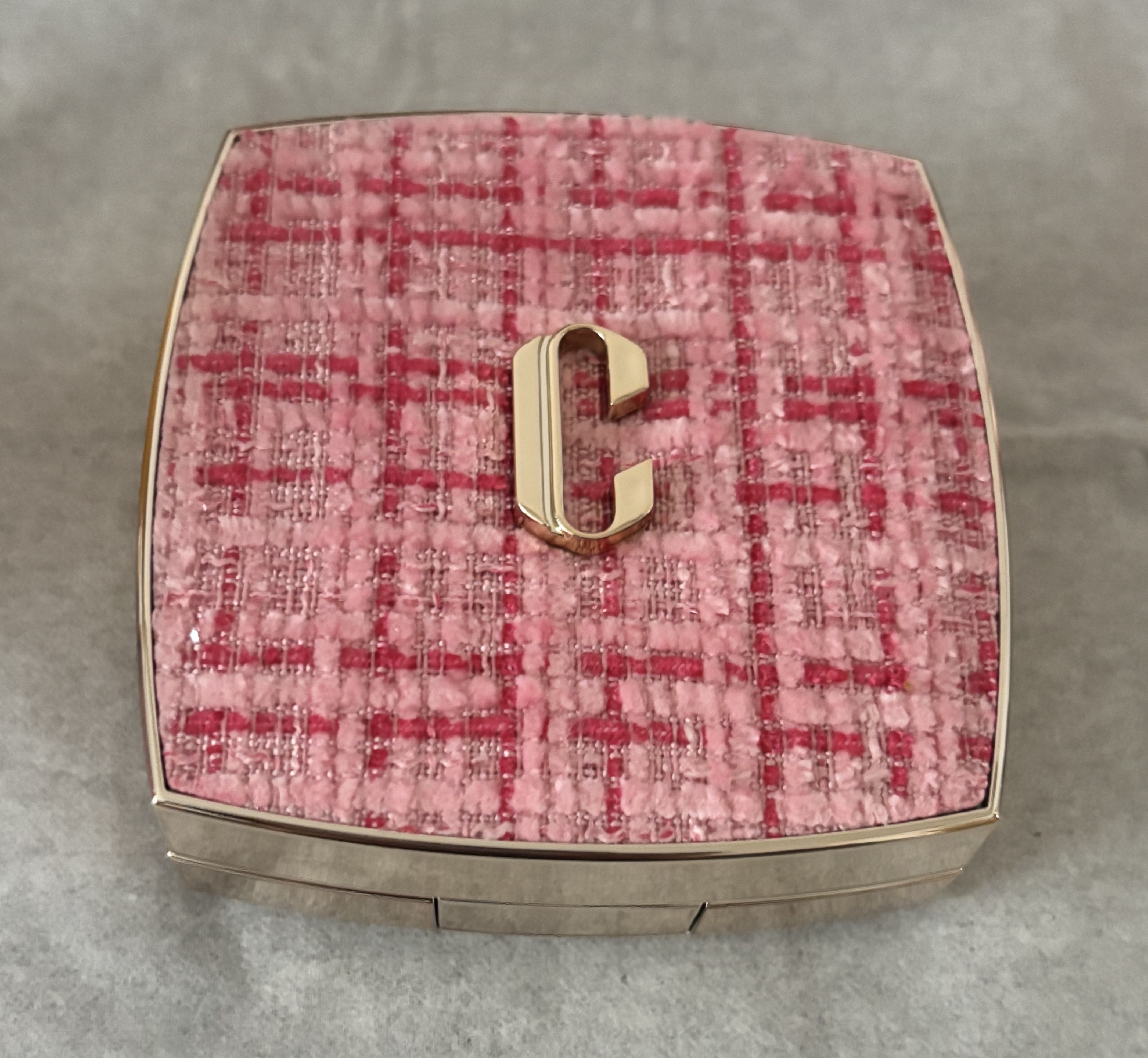 ニューマグネットパクト（ツイードエディション）/CLIO/クッションファンデーションを使ったクチコミ（2枚目）