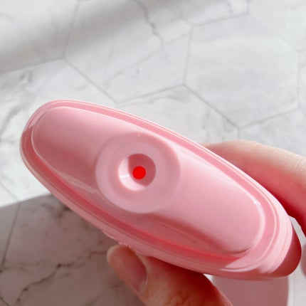 アクア アレゴリア ハンドクリーム ローザ ロッサ/GUERLAIN/ハンドクリームを使ったクチコミ(2枚目)