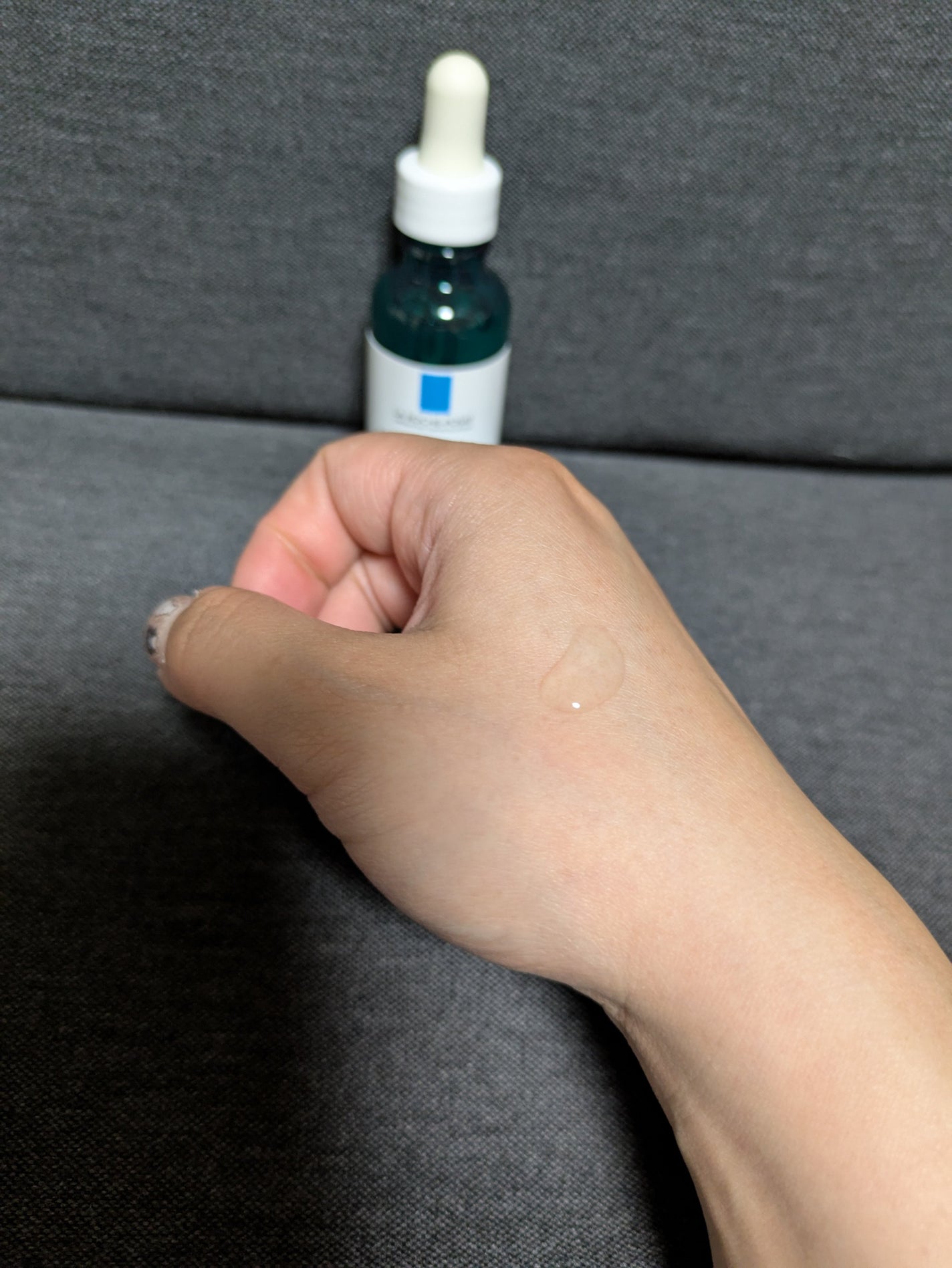 エファクラ ピールケア セラム/ラ ロッシュ ポゼ/美容液を使ったクチコミ(3枚目)