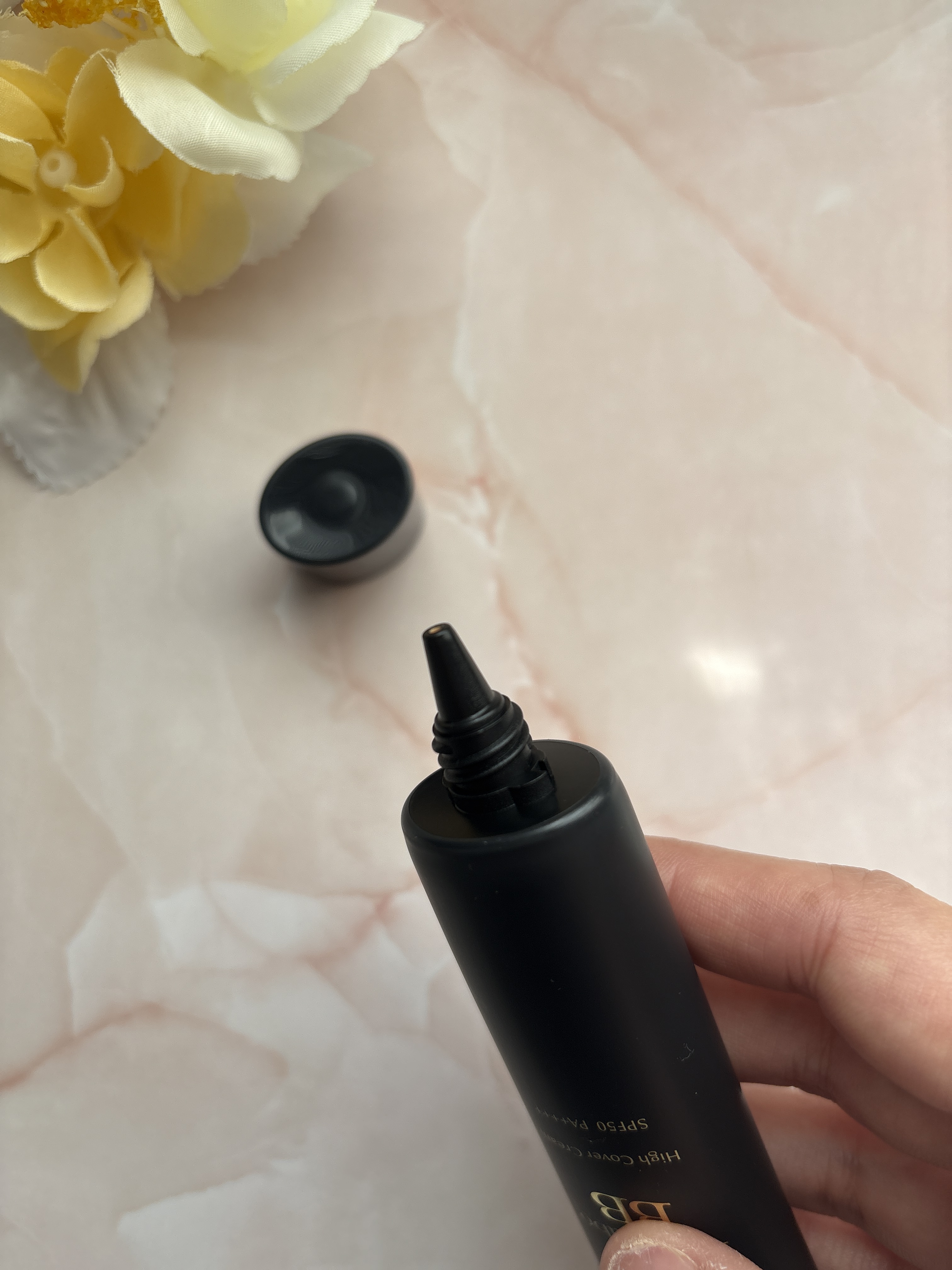 モイストラボ　ハイカバー薬用美白BBクリーム/Moist Labo/BBクリームを使ったクチコミ（3枚目）