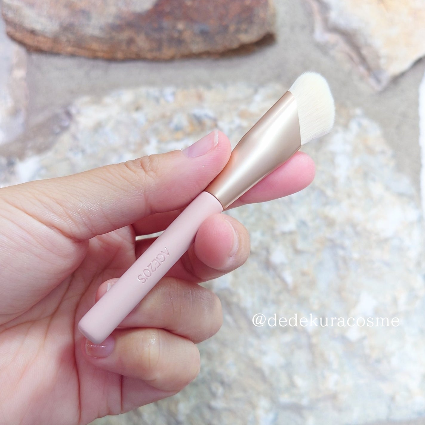 ヴェルヴェットラスティングパクト/AGE20’s/その他ファンデーションを使ったクチコミ(5枚目)