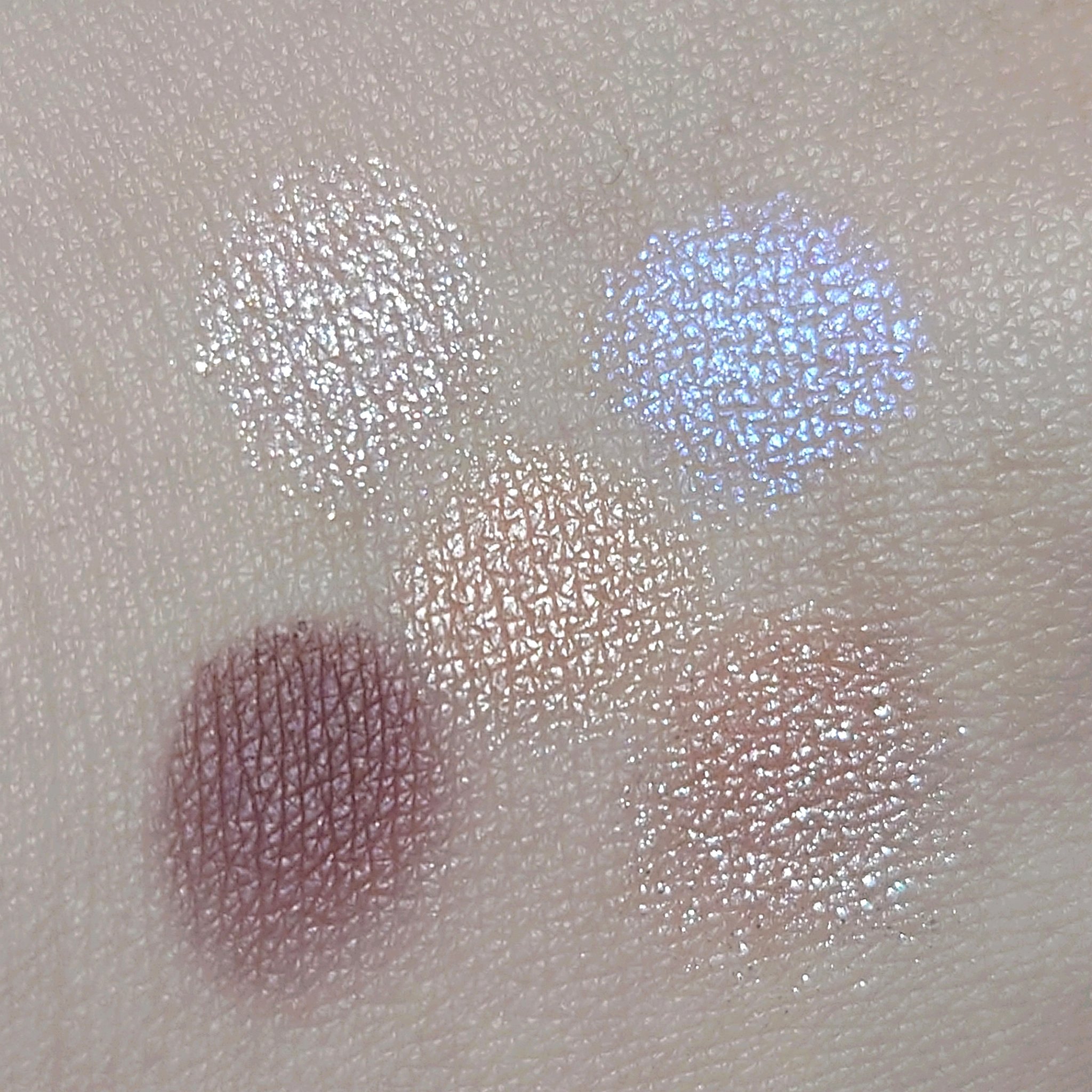 ディオールショウ サンク クルール/Dior/アイシャドウを使ったクチコミ（2枚目）