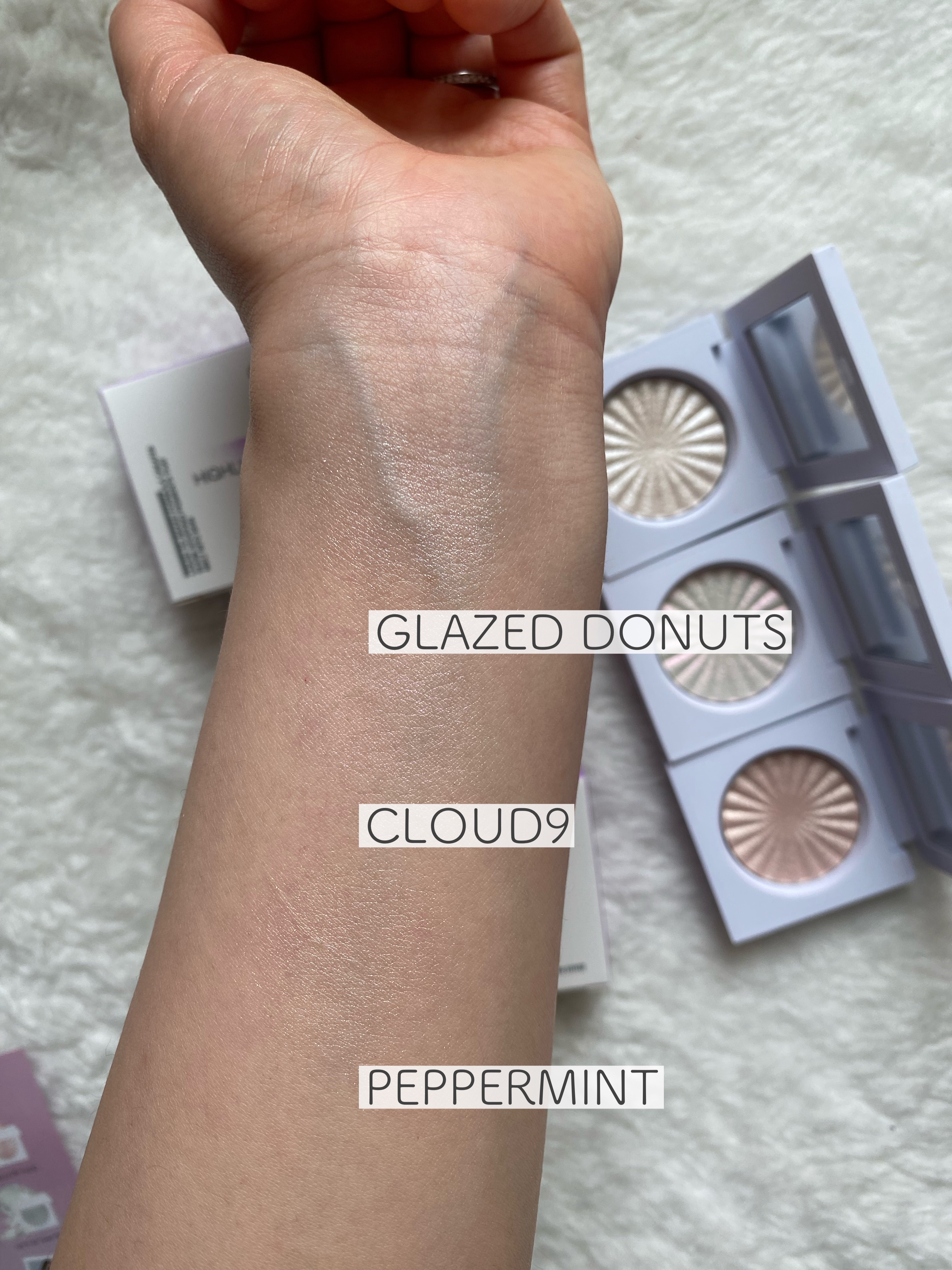 OFRA mini Highlighter/Ofra Cosmetics/パウダーハイライトを使ったクチコミ（3枚目）