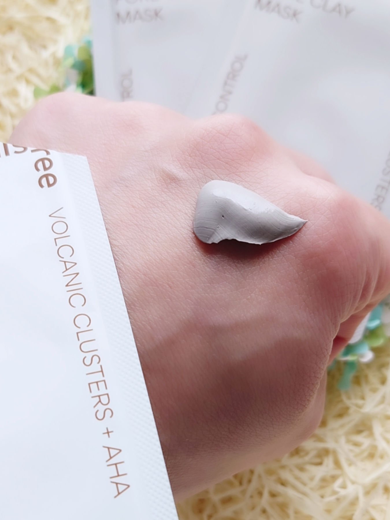 スーパーヴォルカニック　ポア　クレイマスク/innisfree/洗い流すパック・マスクを使ったクチコミ（2枚目）