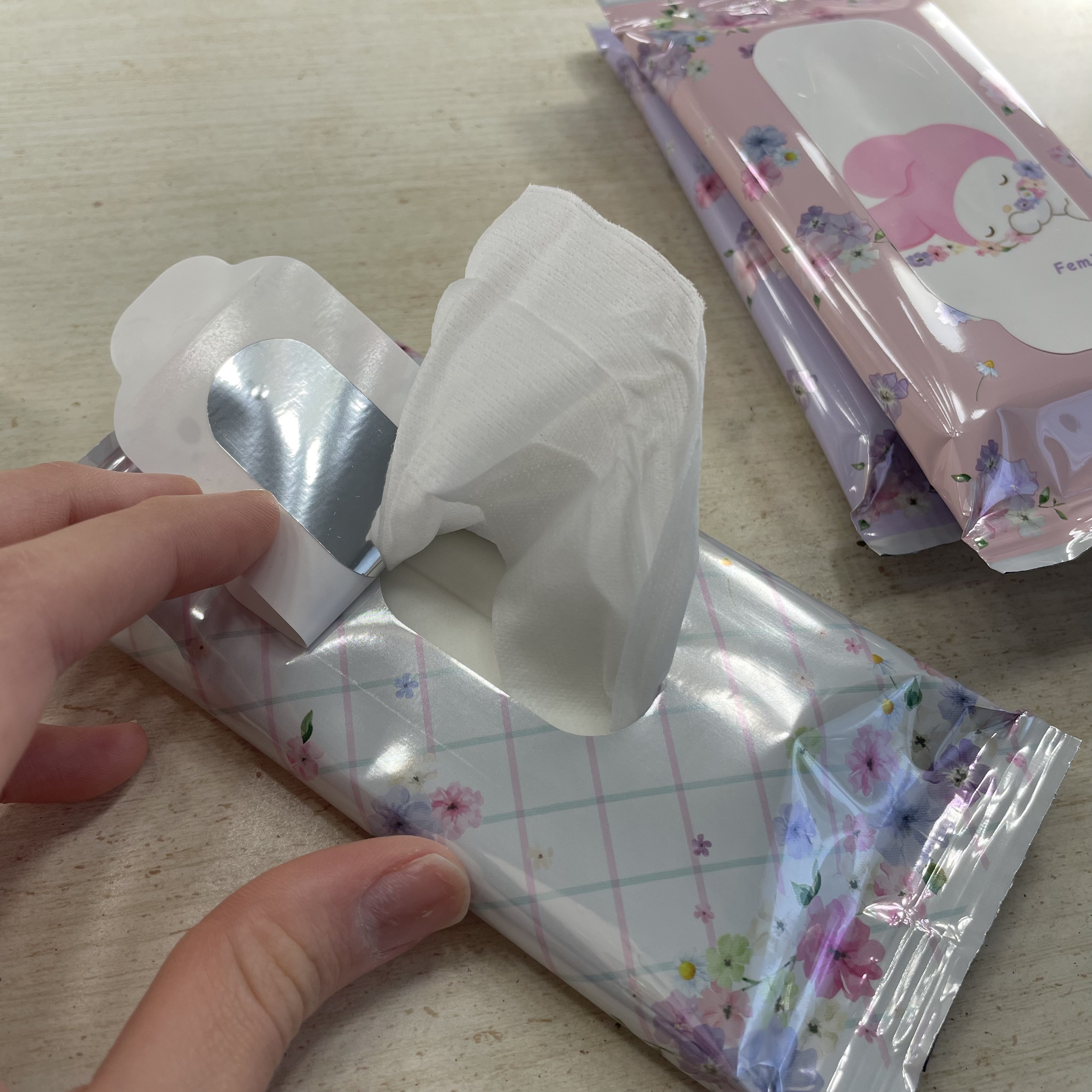 デリケートゾーン用ウェットシート/レック/その他生理用品を使ったクチコミ（2枚目）