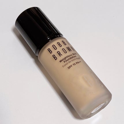 ウェイトレス スキン ファンデーション/BOBBI BROWN/リキッドファンデーションを使ったクチコミ(1枚目)