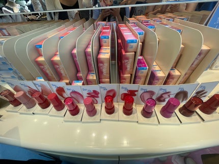 フィー 4Dボリューミングプランパー/fwee/リッププランパーを使ったクチコミ(5枚目)