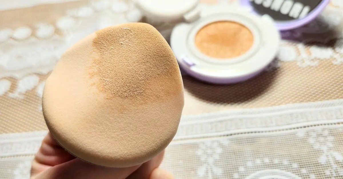 パンテノールバリアクッション/COSNORI/クッションファンデーションを使ったクチコミ（3枚目）