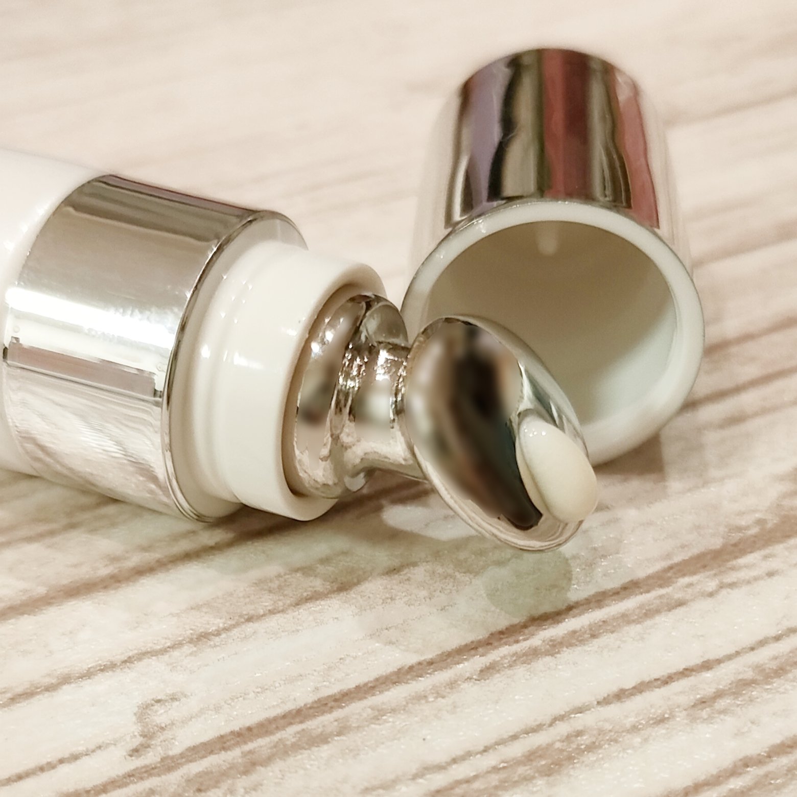 クレーム コントゥア デ ユー（目もと用クリーム）/コンダンセ パリ/アイケア・アイクリームを使ったクチコミ（2枚目）