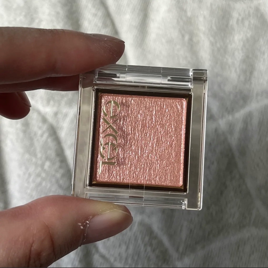 アイプランナー/excel/単色アイシャドウを使ったクチコミ（2枚目）