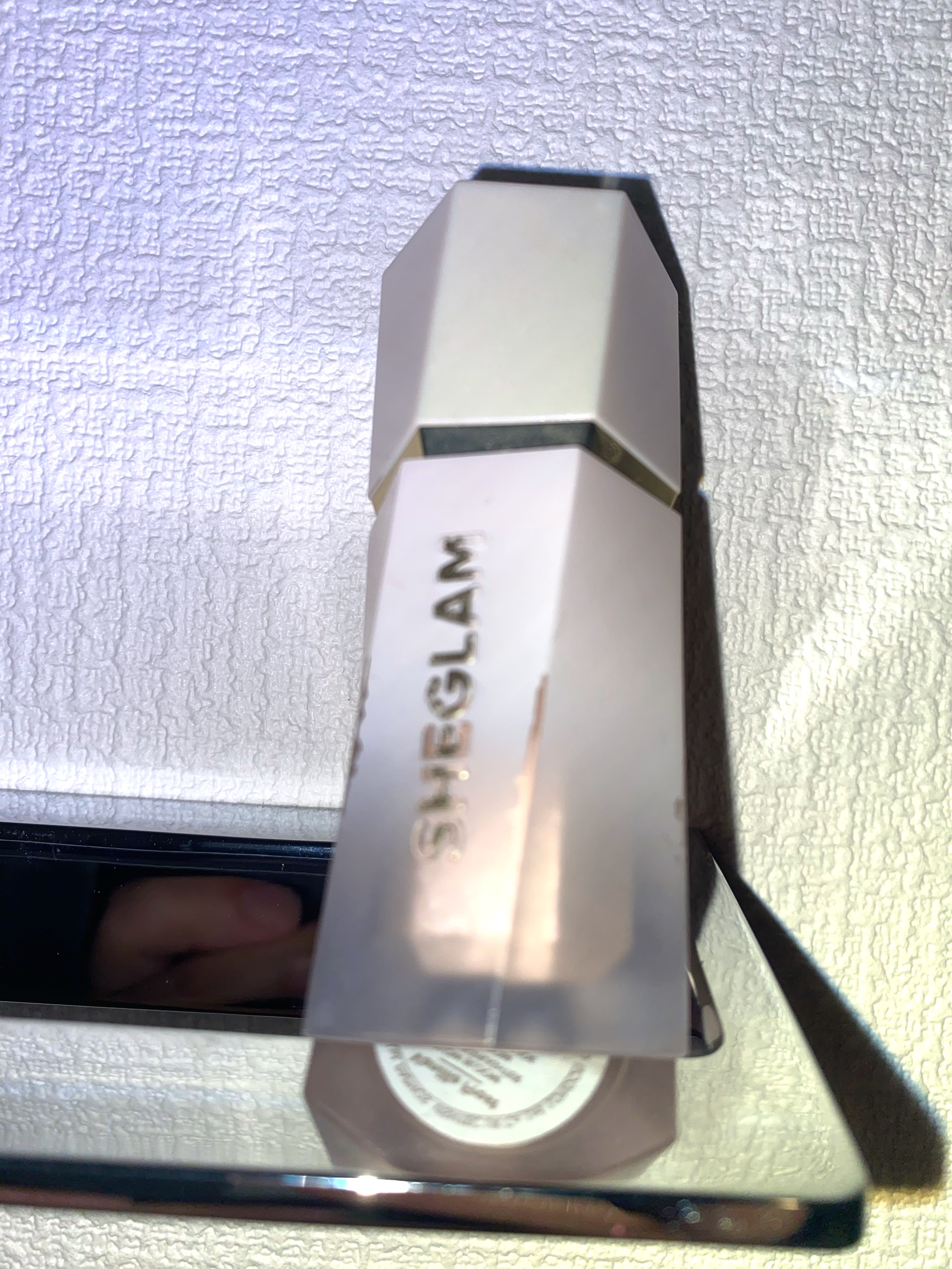 グロウブルーム リキッドハイライター/SHEGLAM/リキッドハイライトを使ったクチコミ（1枚目）