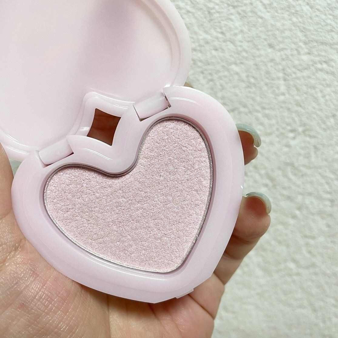 ラヴビーム グロウヴェール/lilybyred/パウダーハイライトを使ったクチコミ(2枚目)