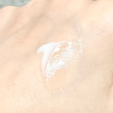 アクア チャージ 薬用 セラム エッセンス/ESTEE LAUDER/美容液を使ったクチコミ(2枚目)