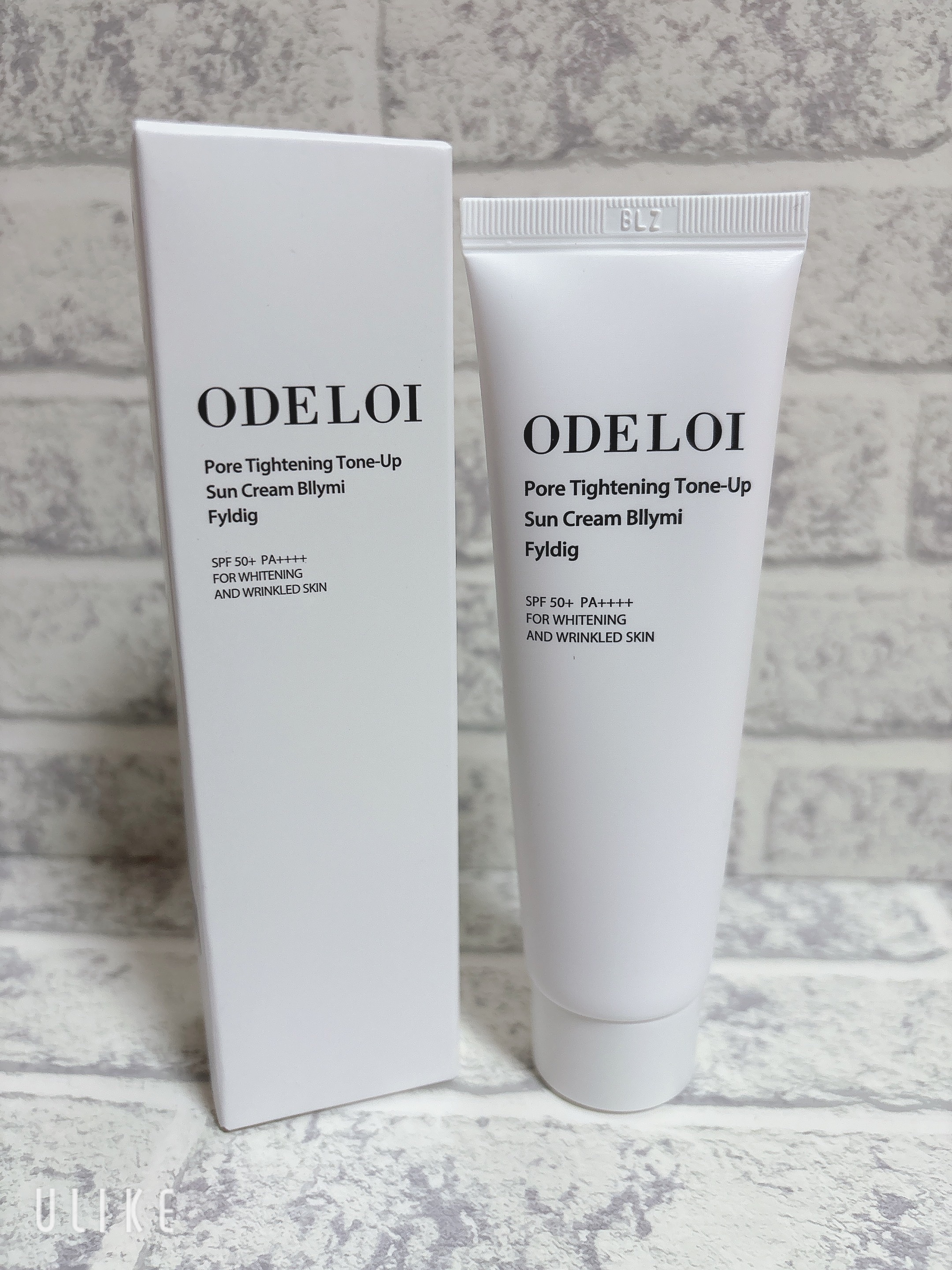 毛穴縮小 トーンアップサンクリーム プリミ フィリディ/ODELOI/化粧下地を使ったクチコミ（2枚目）