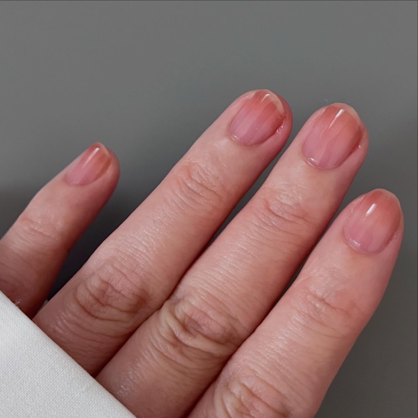 ネイルファンデーション/パラドゥ/マニキュアを使ったクチコミ（3枚目）