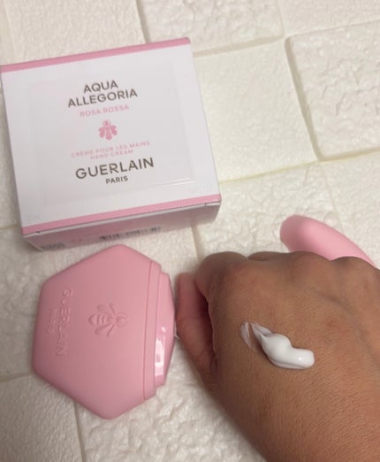 アクア アレゴリア ハンドクリーム ローザ ロッサ/GUERLAIN/ハンドクリームを使ったクチコミ(2枚目)