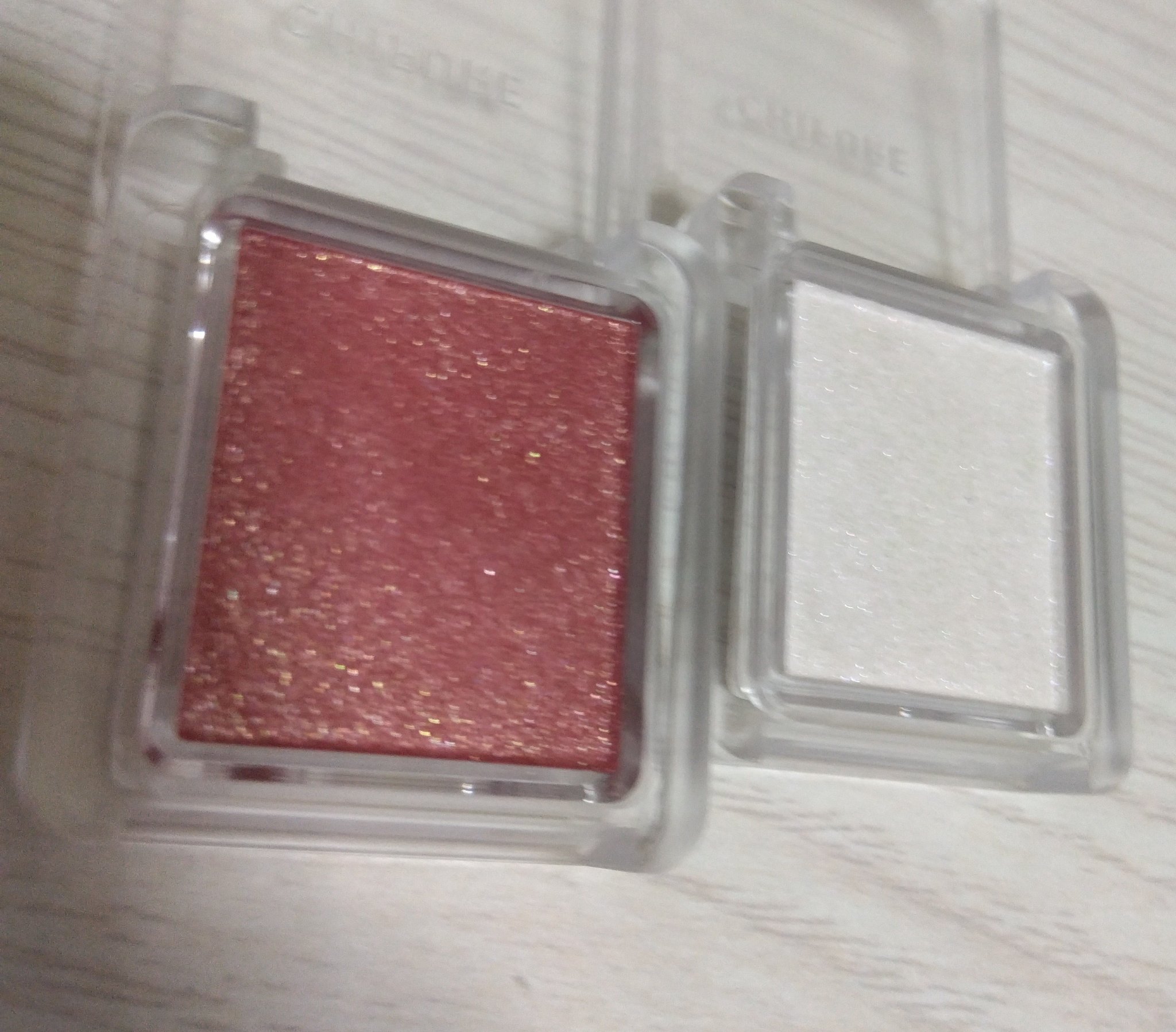 シングル カラー アイシャドウ/ちふれ/単色アイシャドウを使ったクチコミ（2枚目）