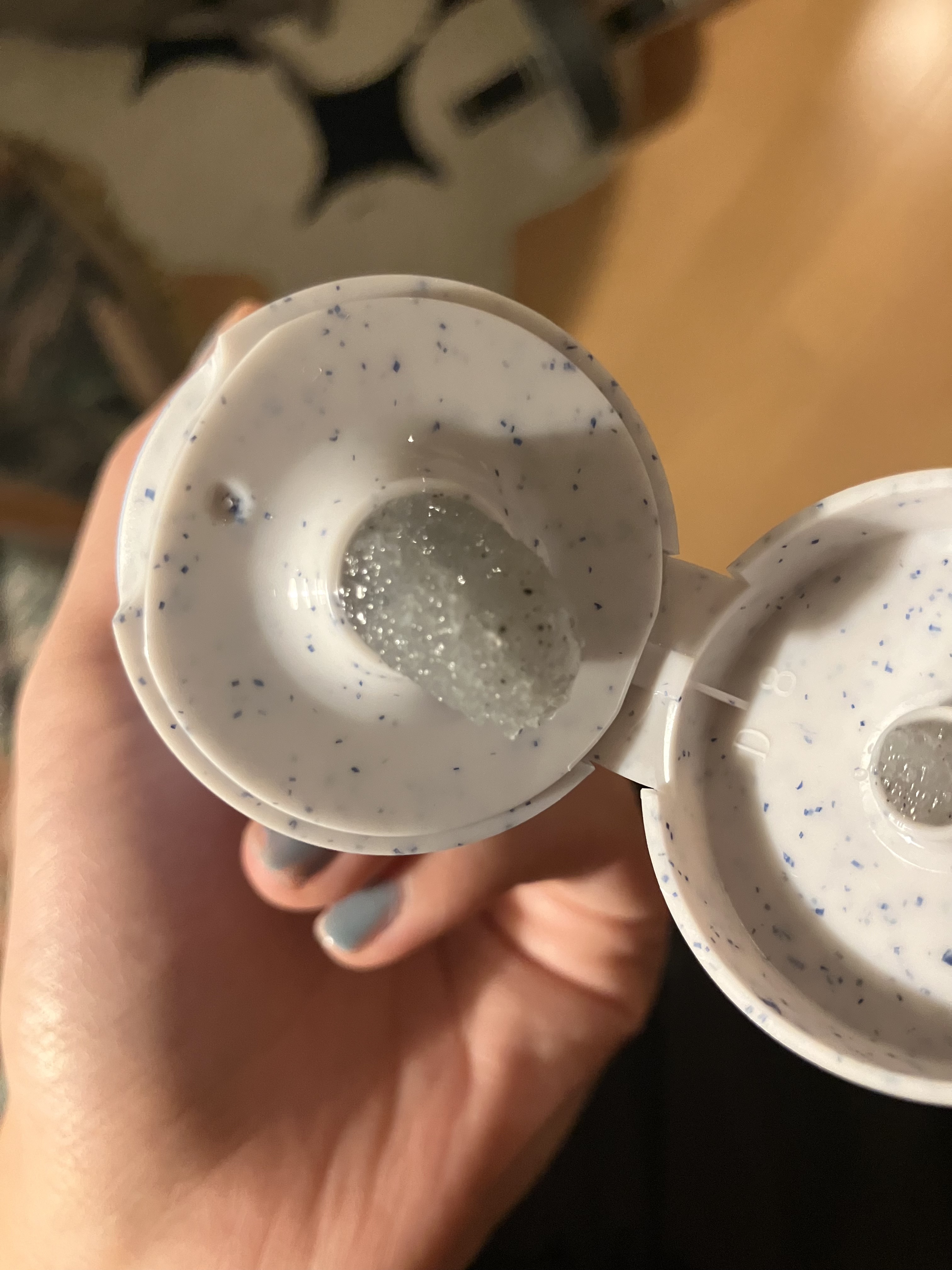 シェアロユー ヘッドスクラブ クール ミント＆グリーンの香り/shareloù/ヘッドスクラブを使ったクチコミ（2枚目）