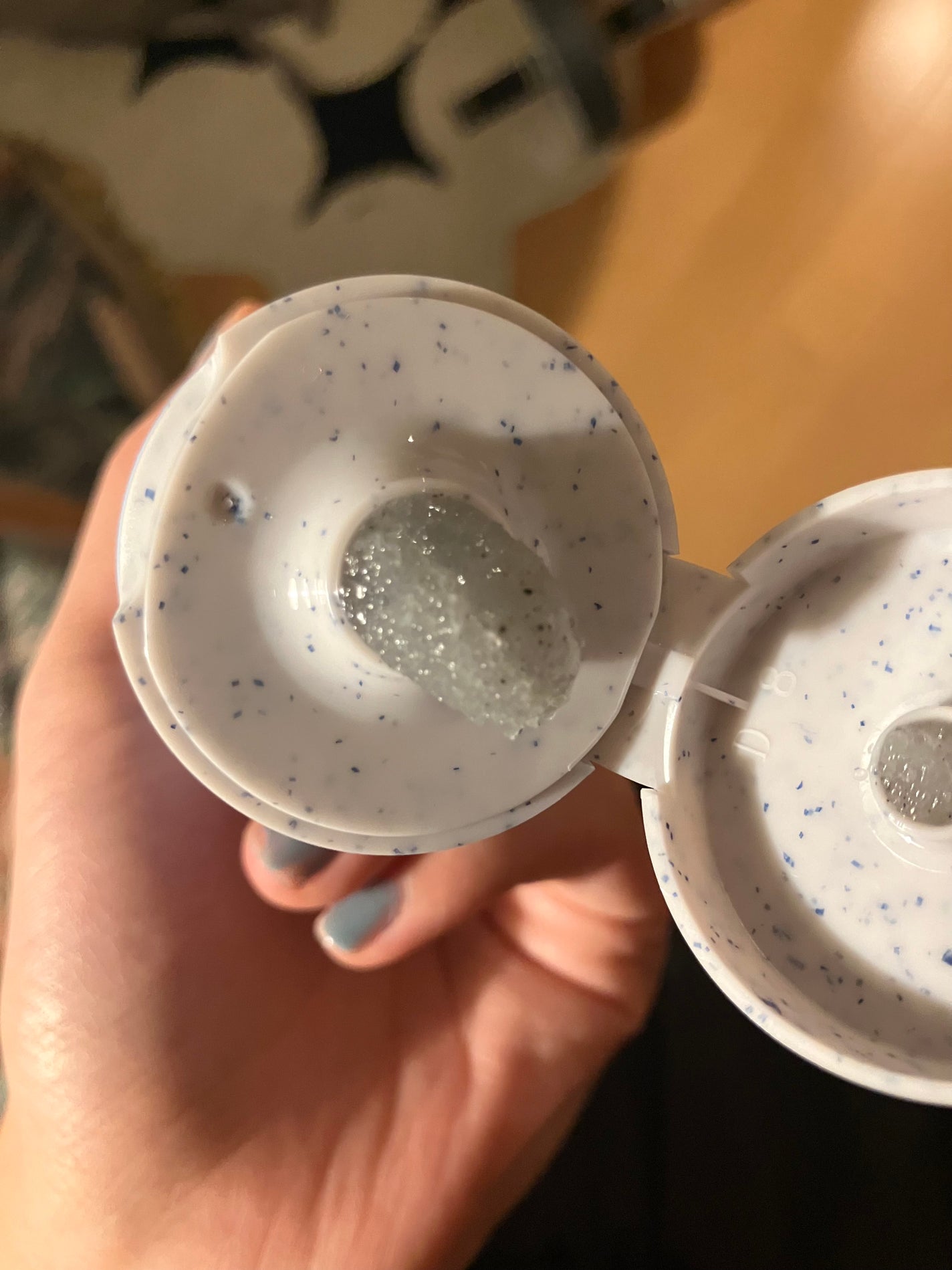 シェアロユー ヘッドスクラブ クール ミント&グリーンの香り/shareloù/ヘッドスクラブを使ったクチコミ(2枚目)