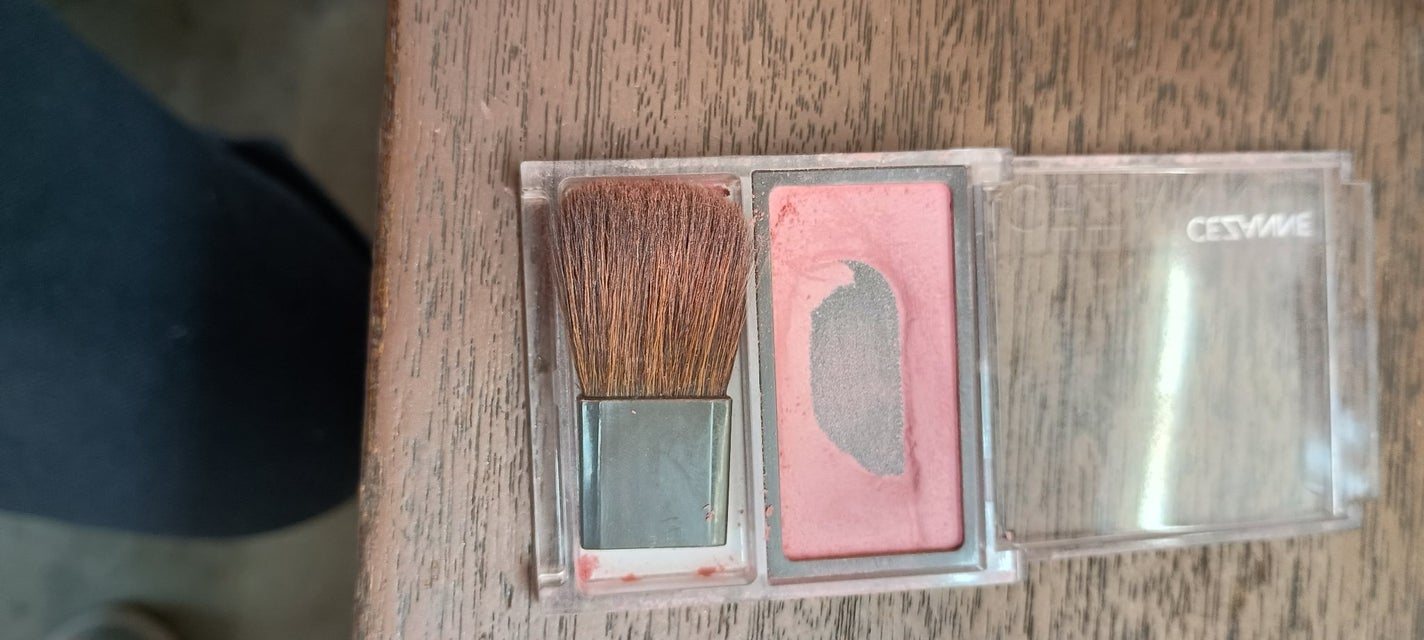 チークブラッシュ/CEZANNE/パウダーチークを使ったクチコミ(1枚目)