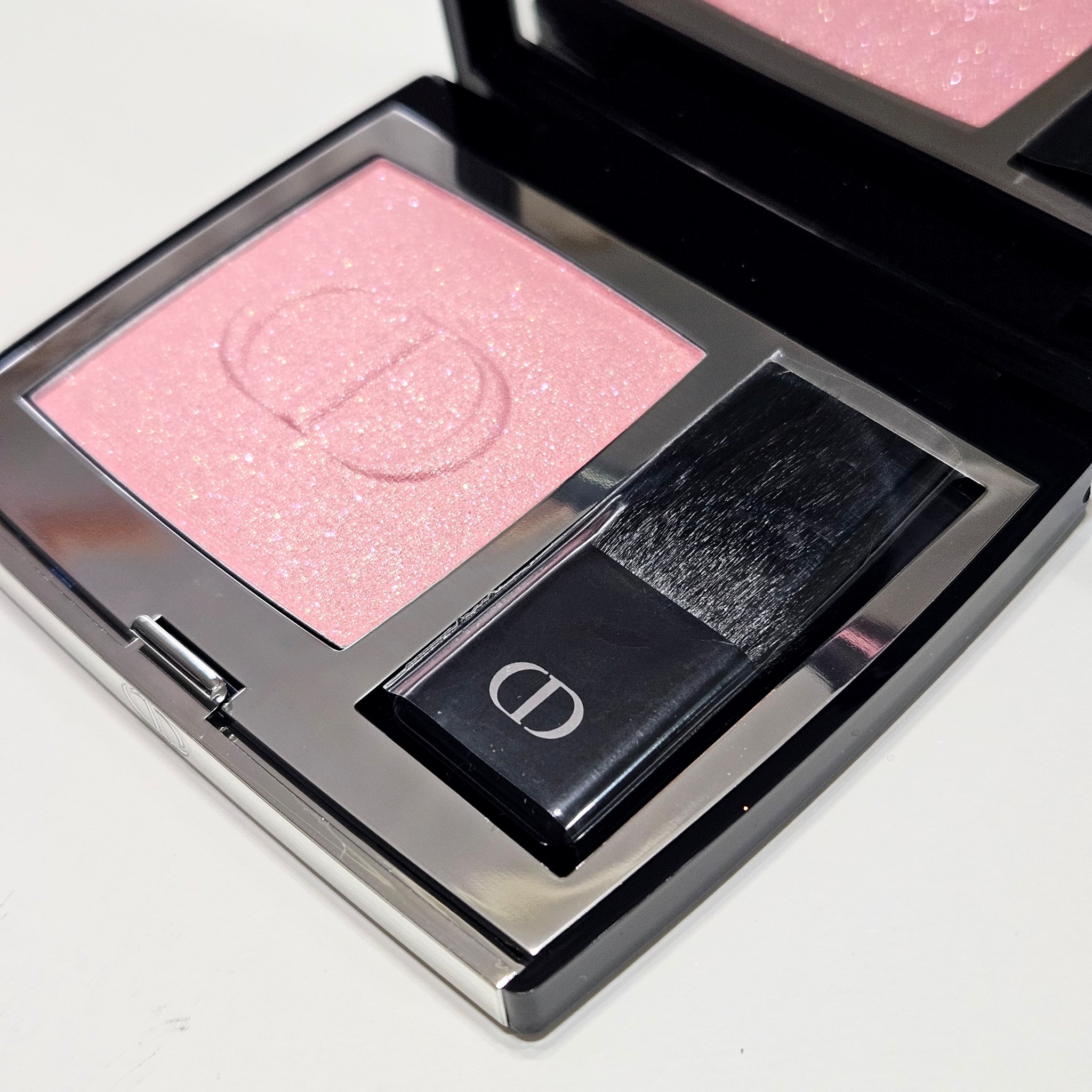 ディオールスキン ルージュ ブラッシュ/Dior/パウダーチークを使ったクチコミ（2枚目）