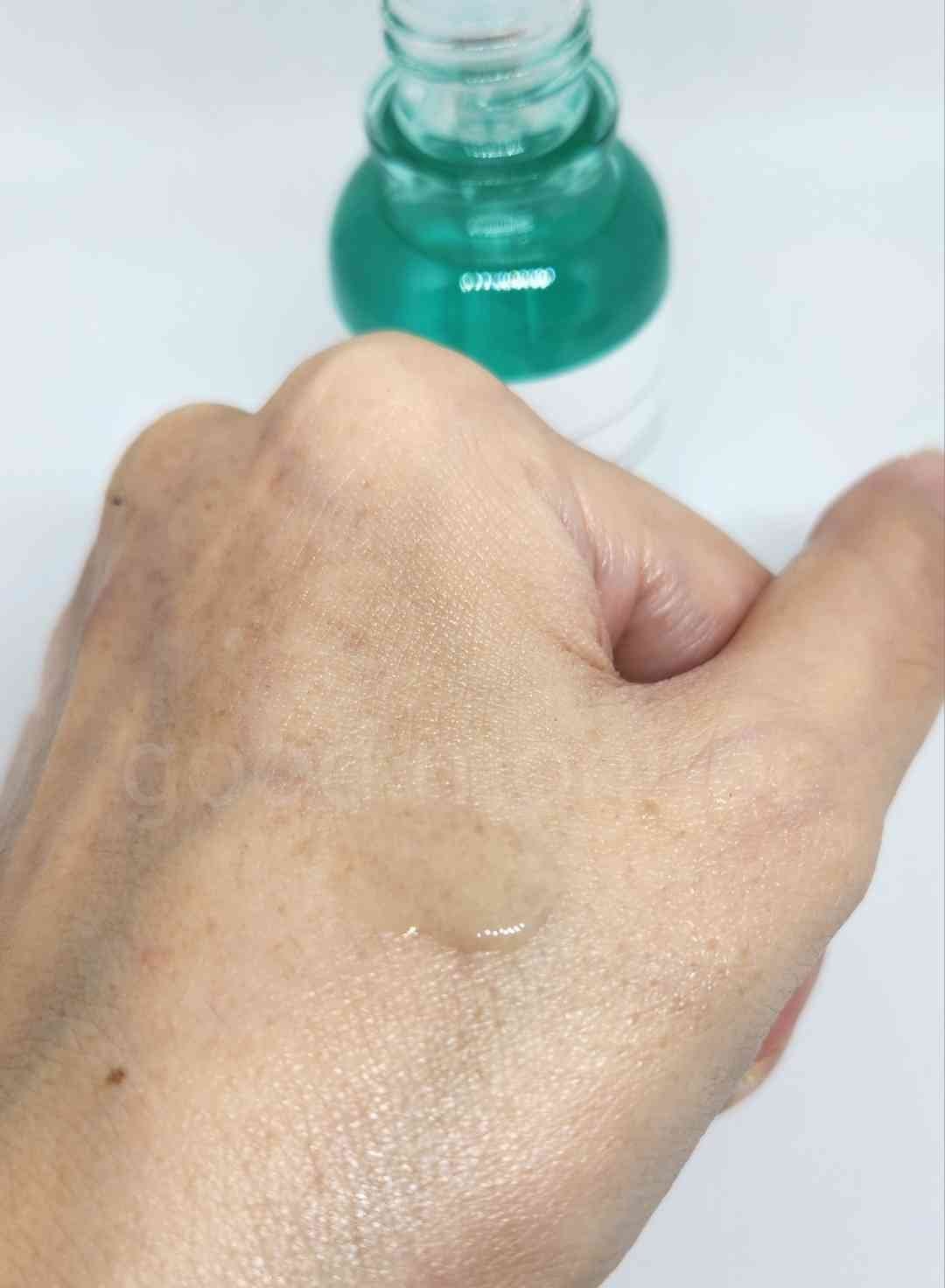 ダーマアンサーアゼライン酸ミントアンプル/CNP Laboratory/美容液を使ったクチコミ(3枚目)