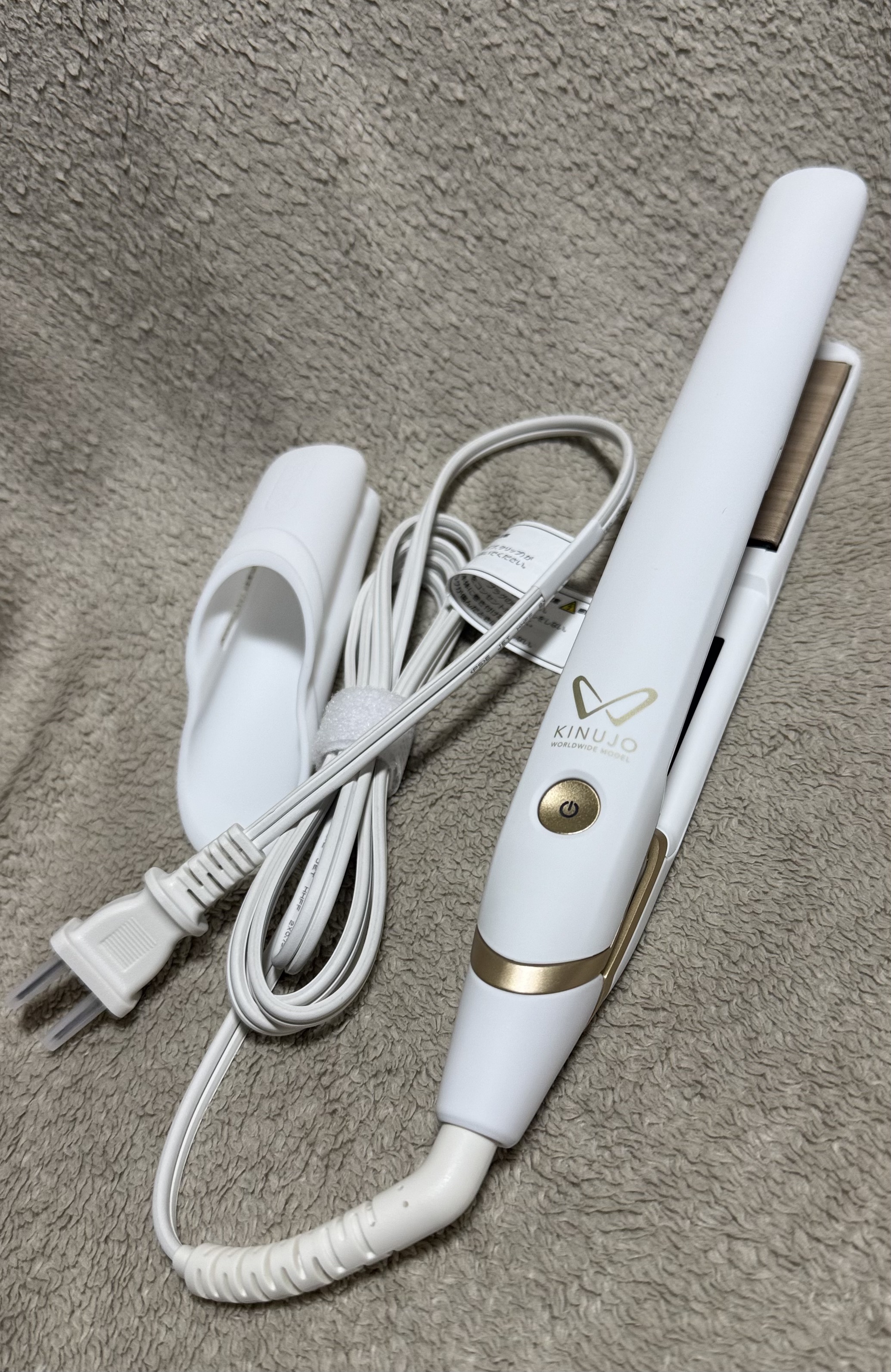 KINUJO W -Worldwide model-/KINUJO/ストレートアイロンを使ったクチコミ（2枚目）