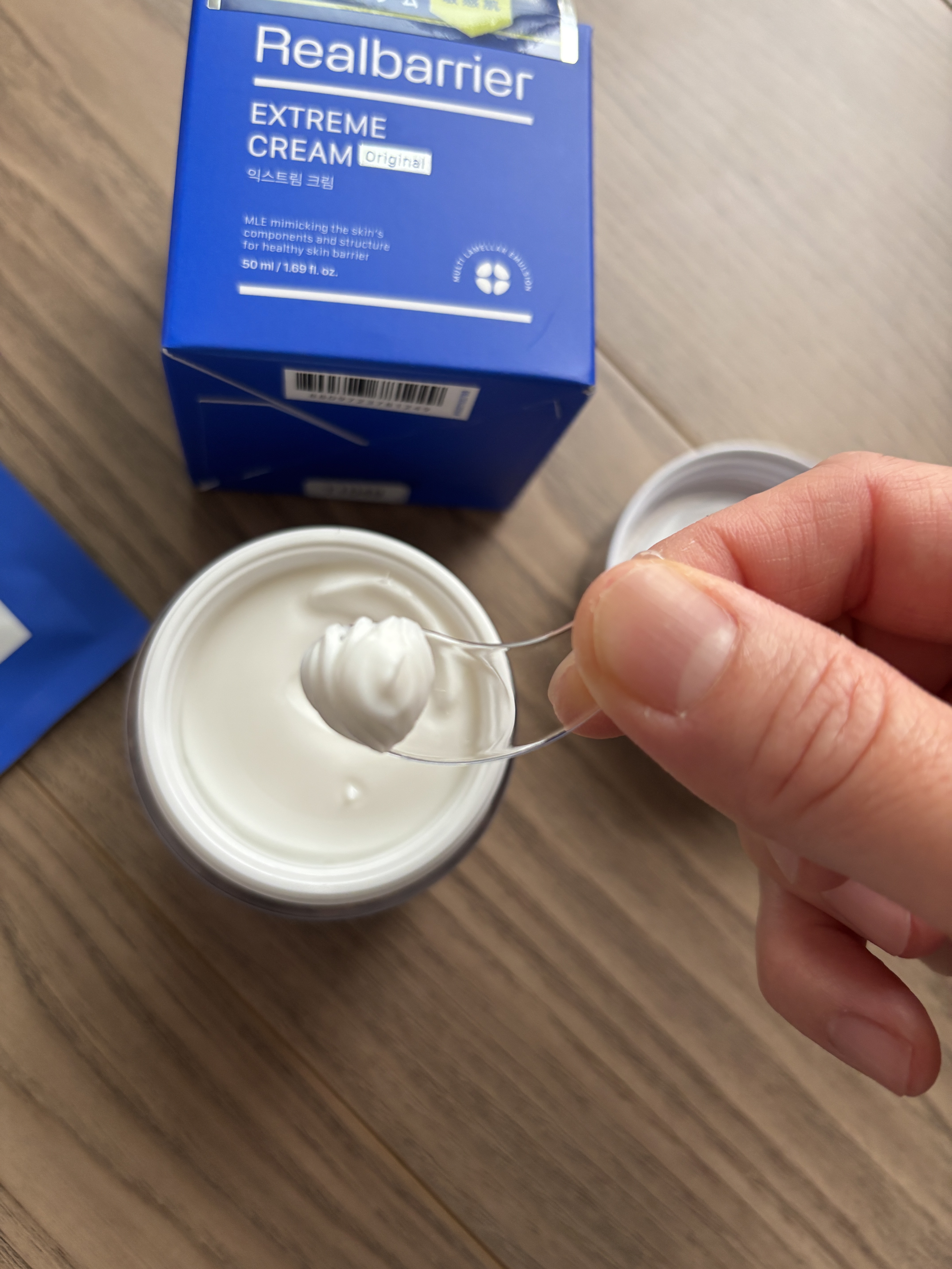 リアルバリア エクストリームクリーム オリジナル/Real Barrier/フェイスクリームを使ったクチコミ（2枚目）
