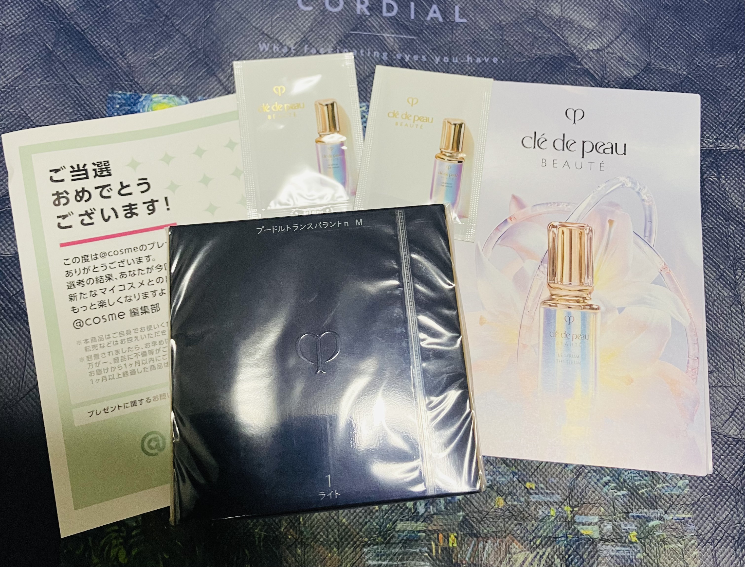 クレ・ド・ポー ボーテ プードルトランスパラントn　M 1 ライト/クレ・ド・ポー ボーテ/ルースパウダーを使ったクチコミ（1枚目）