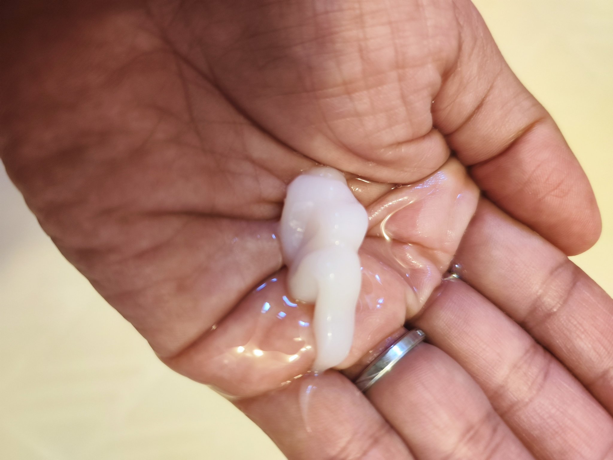 マベルフルール シャイニングスルーシャンプー／トリートメント/ロウレンス /市販シャンプーを使ったクチコミ（2枚目）