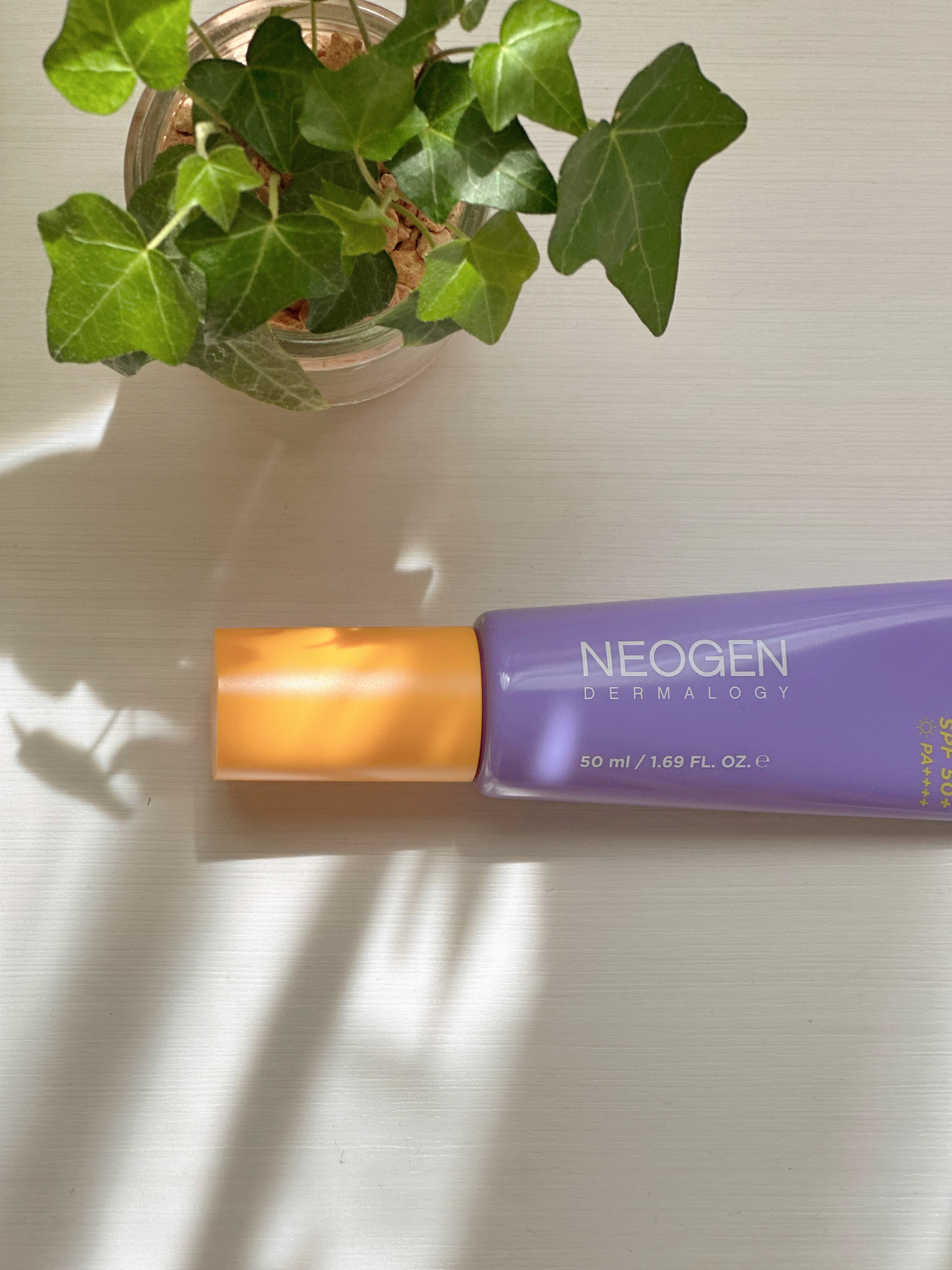 ダブルビダウォータリーサンセラム/NEOGEN/日焼け止めジェルを使ったクチコミ（1枚目）