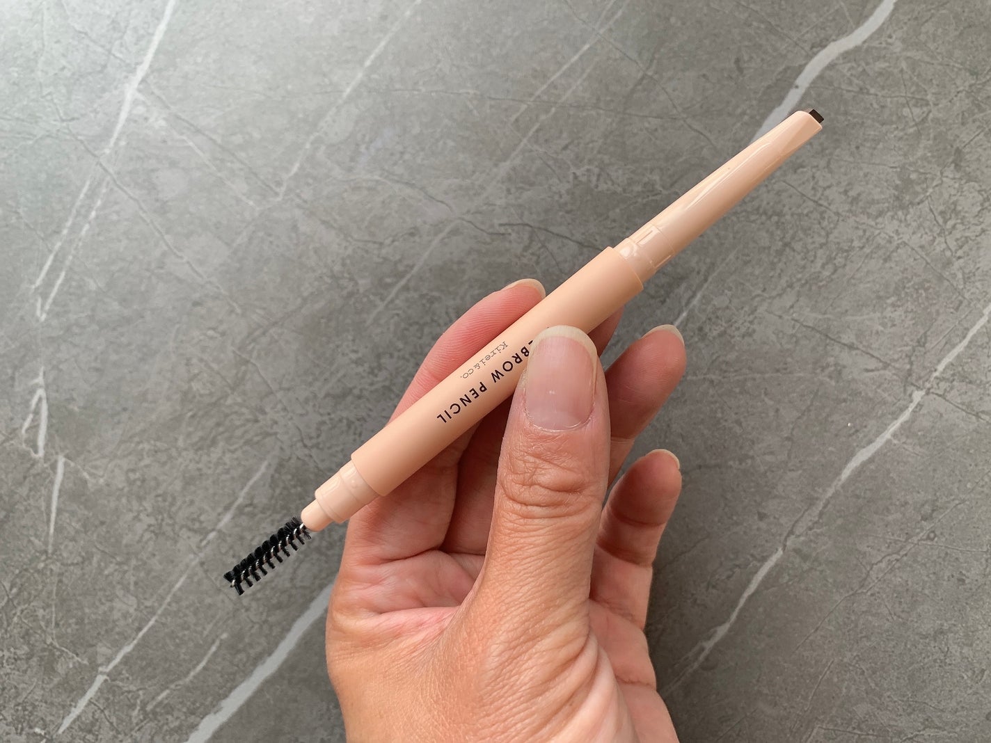 アイブロウペンシル/Kirei&co./アイブロウペンシルを使ったクチコミ(2枚目)