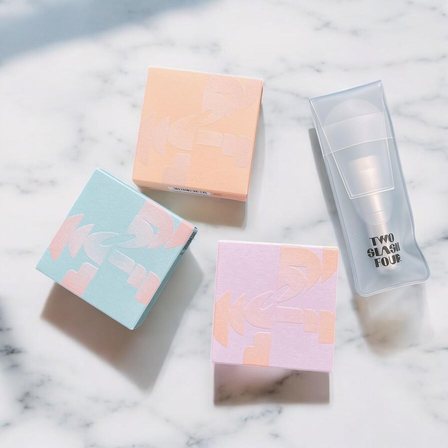 オールオーバーフェイスブラッシュ/TWO SLASH FOUR/パウダーチークを使ったクチコミ(3枚目)